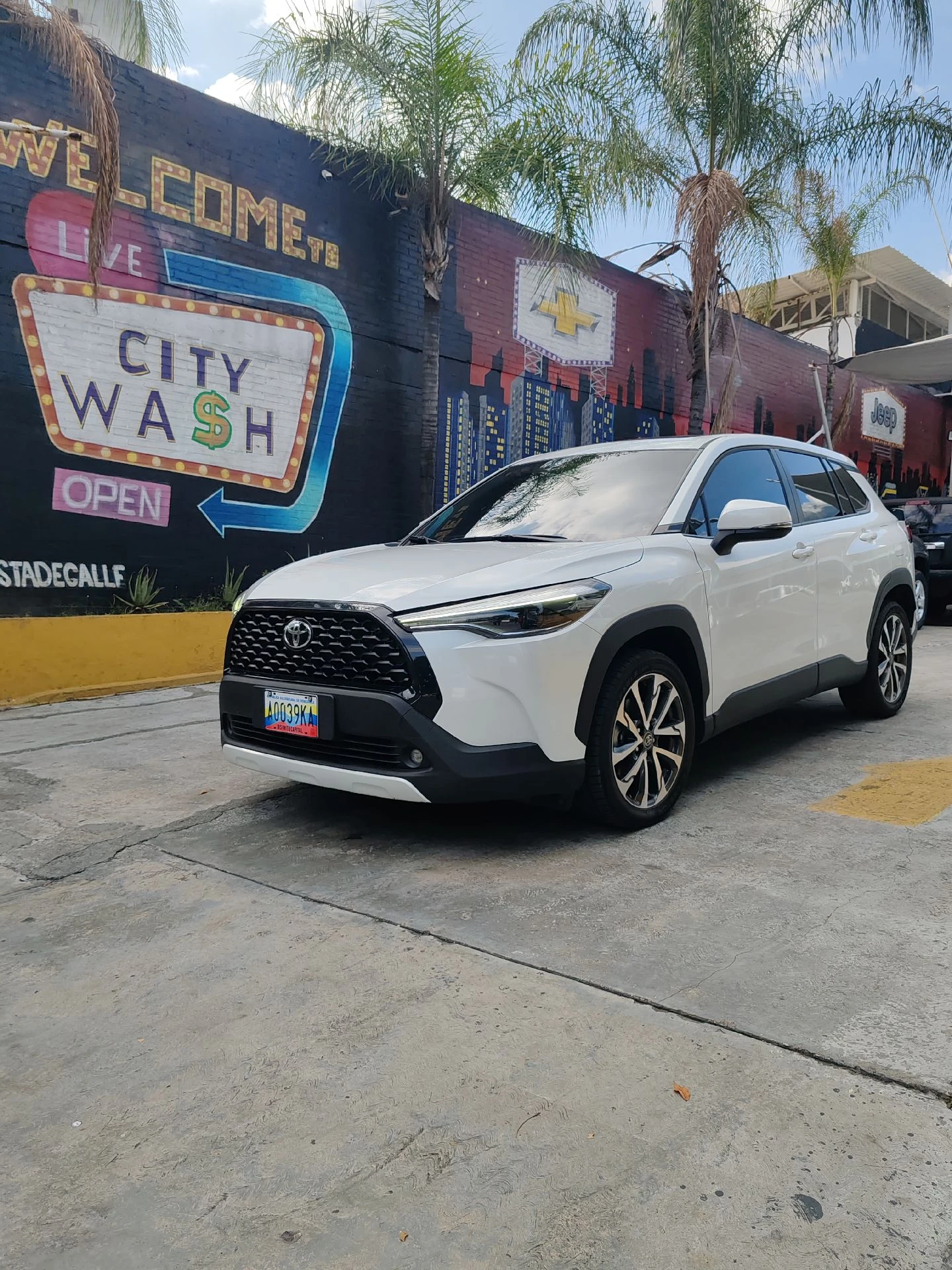 2025 Toyota Corolla Cross Luxury — foto 2