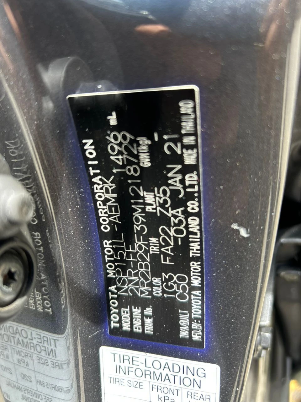 2021 Toyota Yaris Sedán E — foto 13
