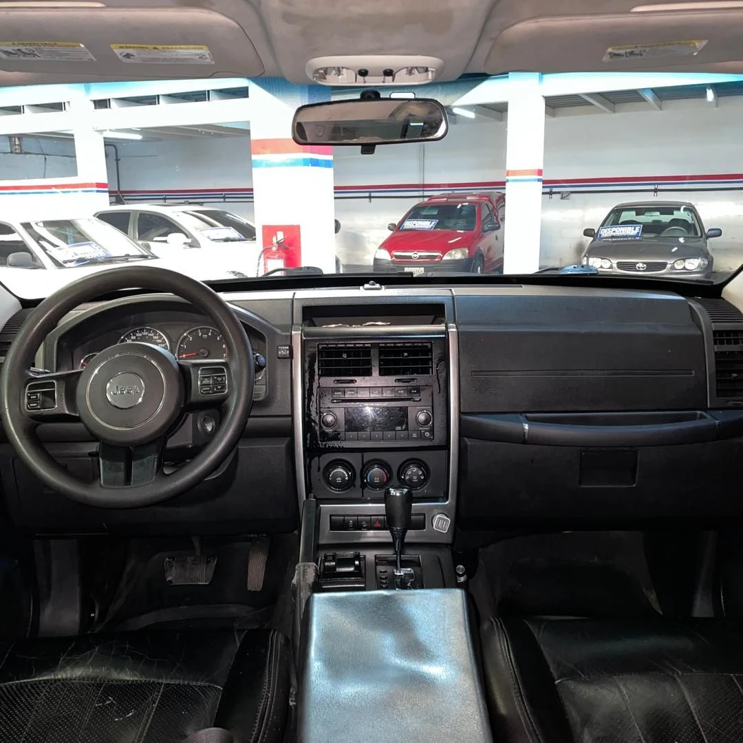 2012 Jeep Cherokee Sport Kk — foto 5