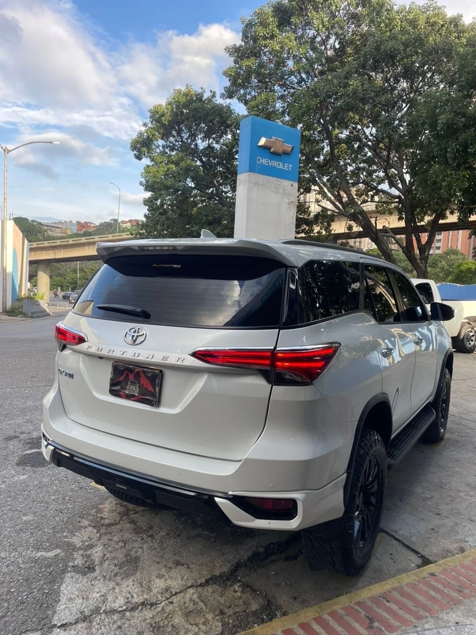 2025 Toyota Fortuner Gxr plus — foto 3