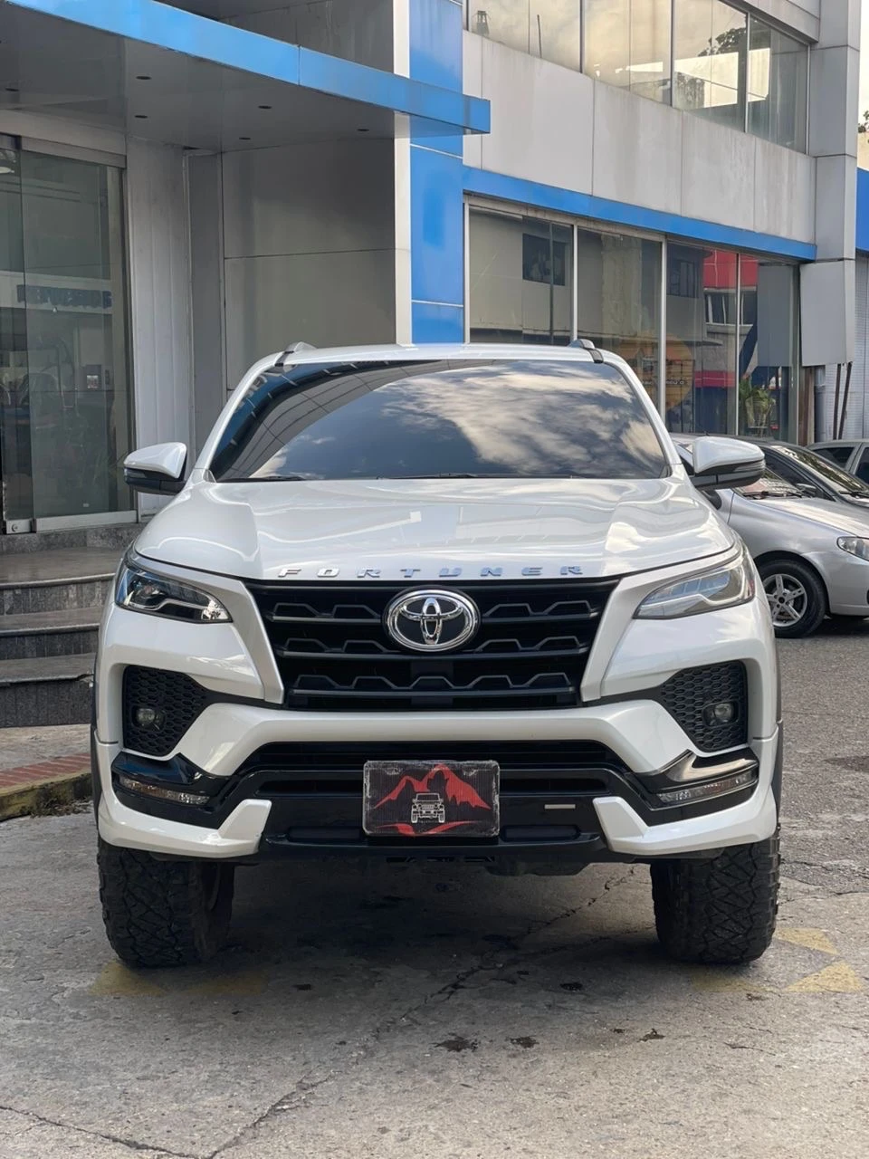 2025 Toyota Fortuner Gxr plus — foto 4