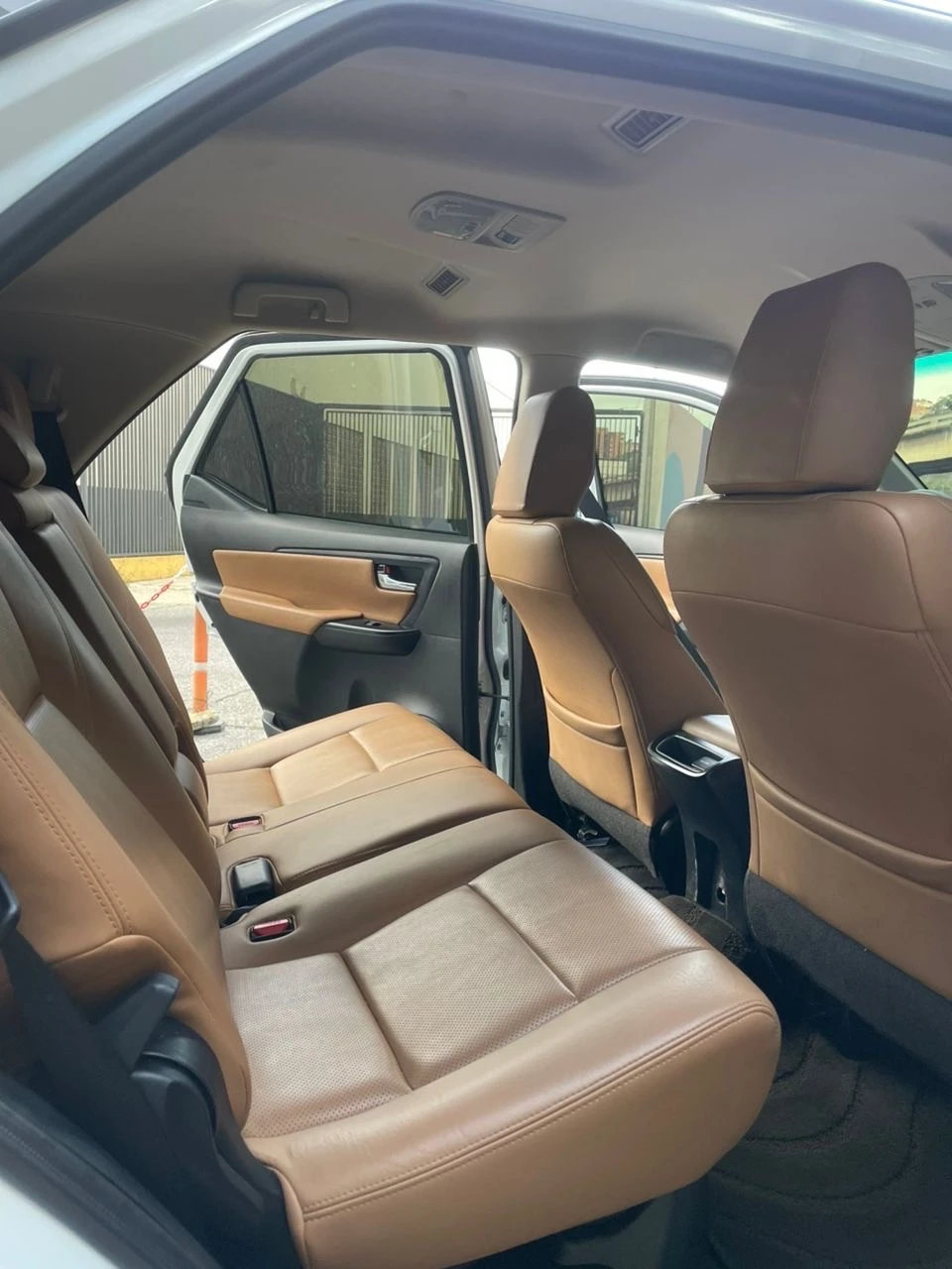 2025 Toyota Fortuner Gxr plus — foto 6