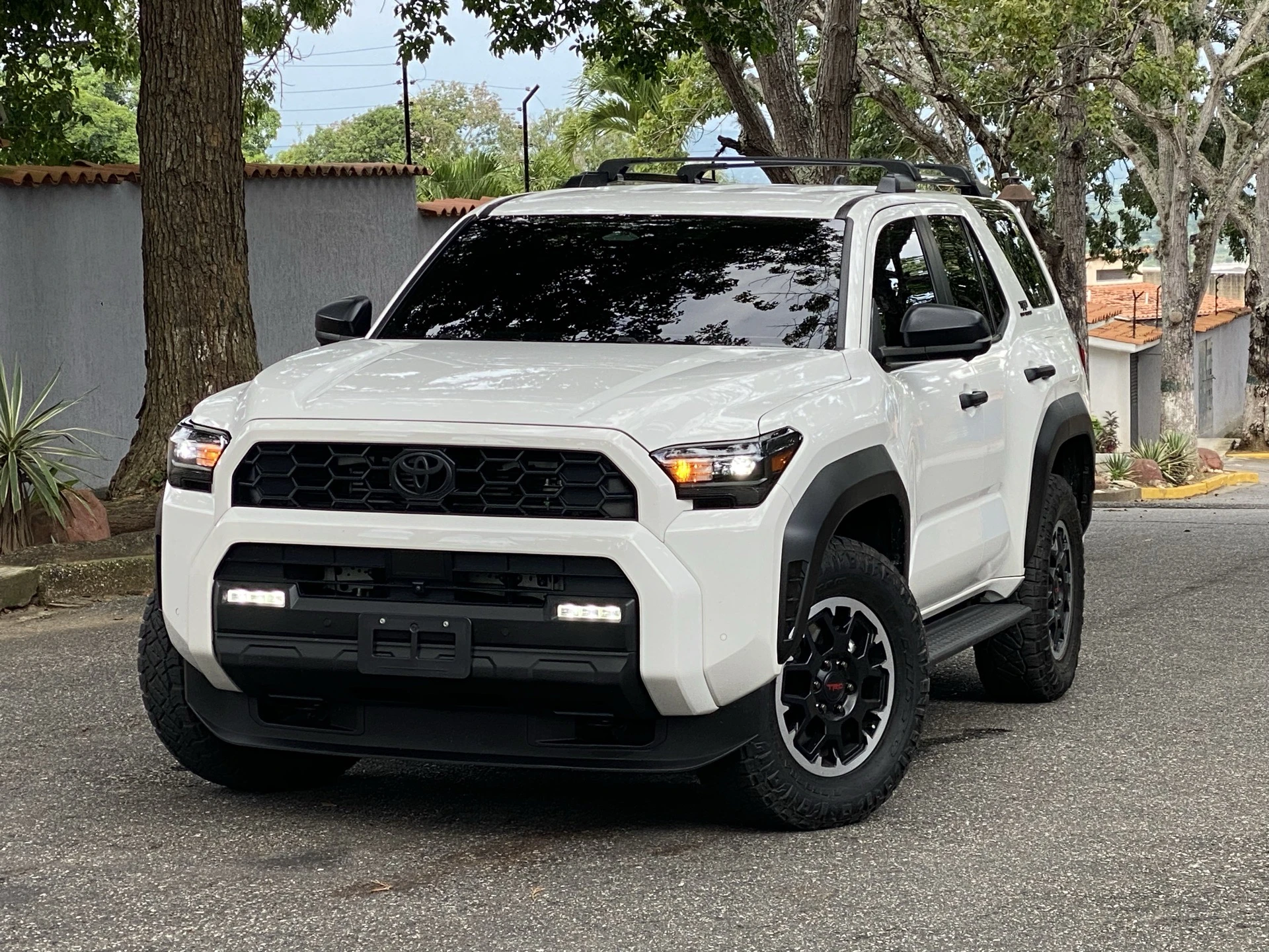 2025 Toyota 4Runner Trd offroad — foto 2