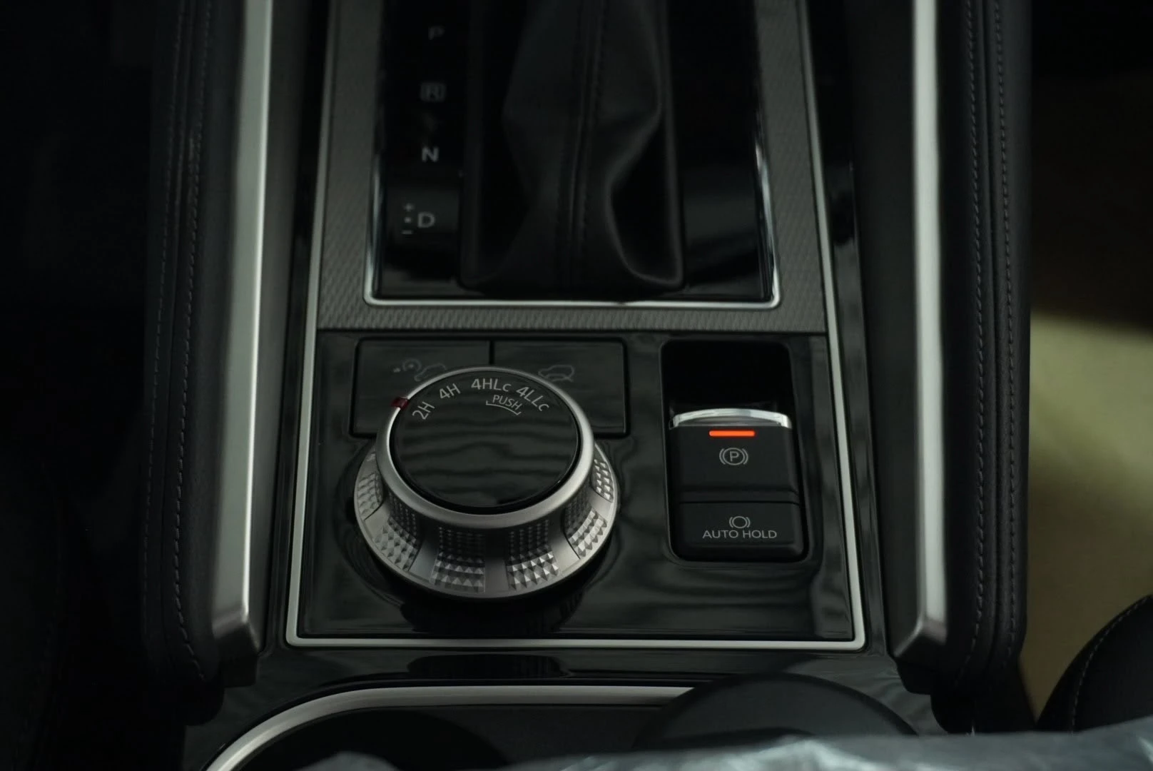 2026 Mitsubishi Montero Sport — foto 11