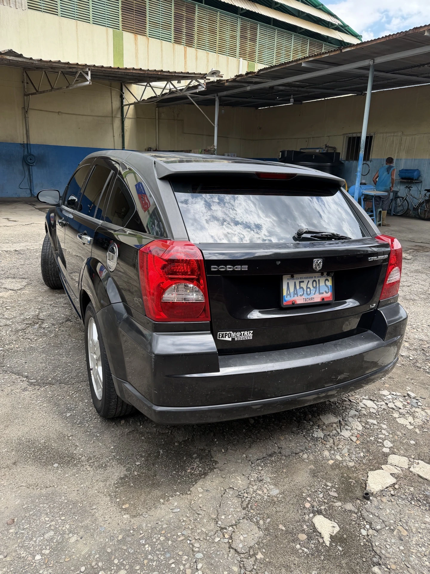2010 Dodge Caliber LX — foto 2