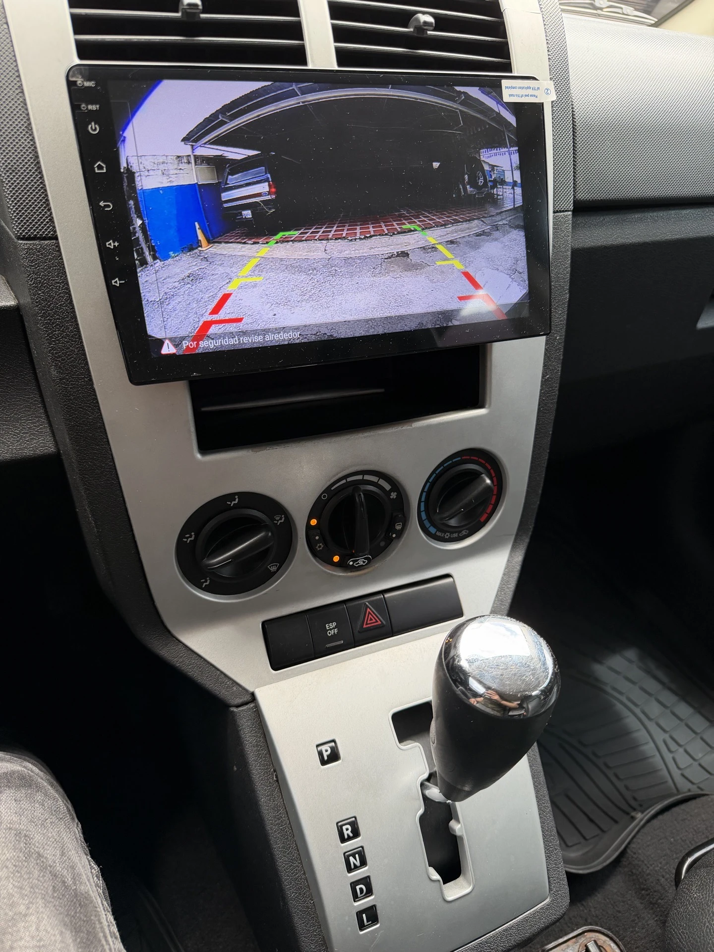 2010 Dodge Caliber LX — foto 8