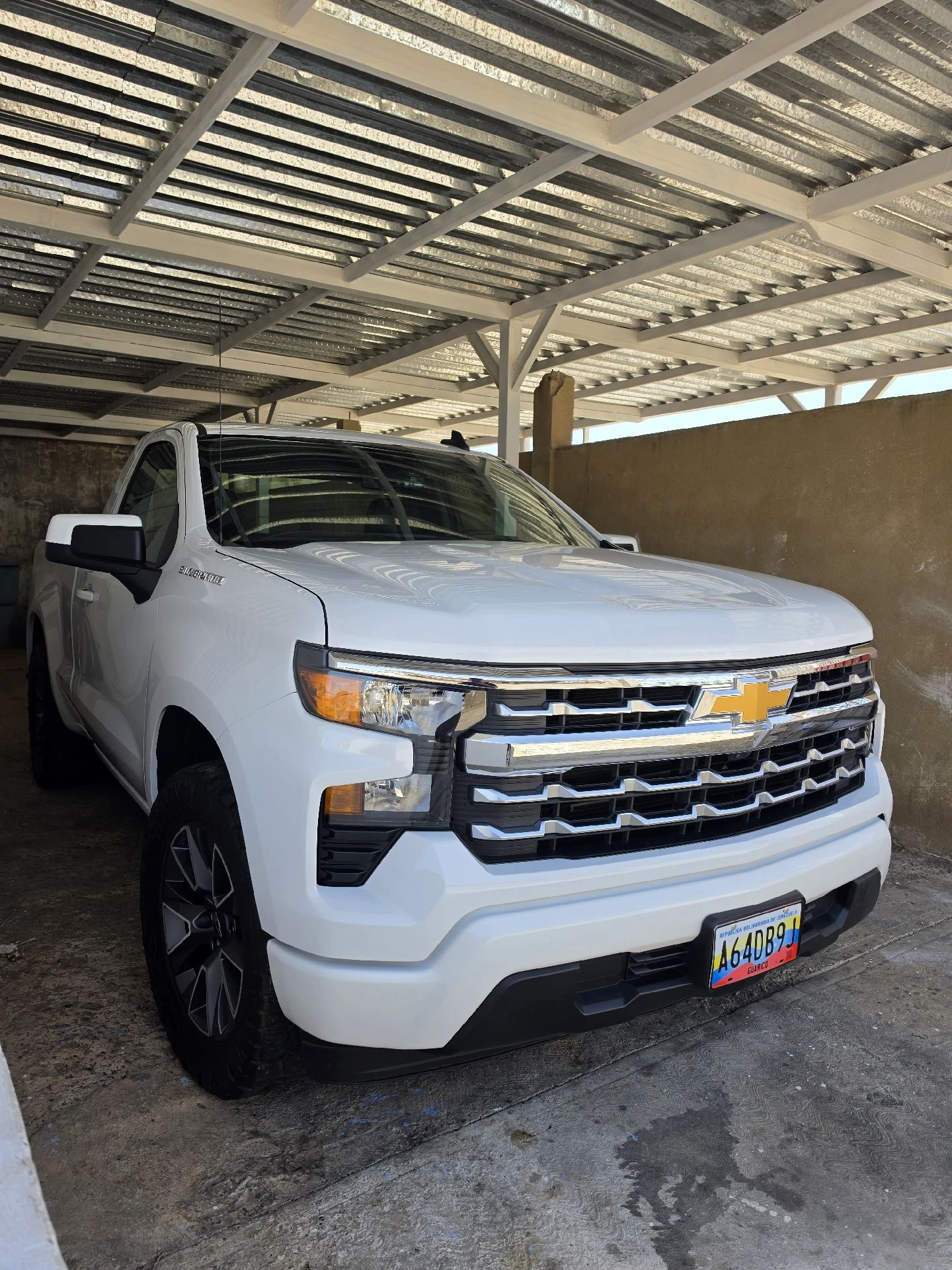 2023 Chevrolet Silverado Pickup — foto 5