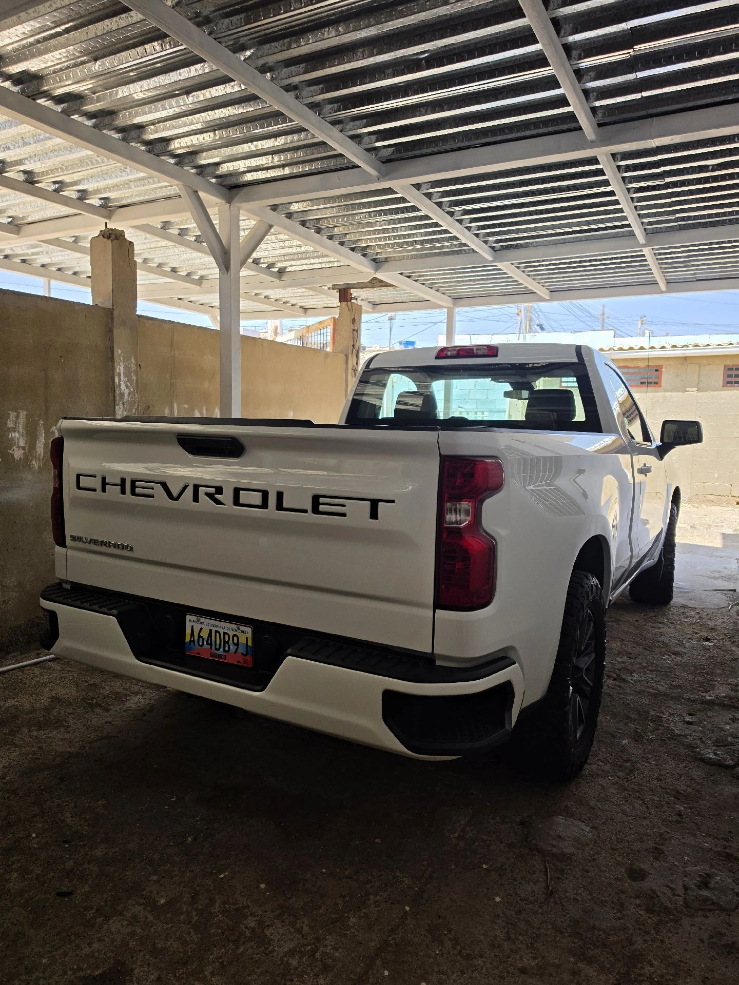 2023 Chevrolet Silverado Pickup — foto 7