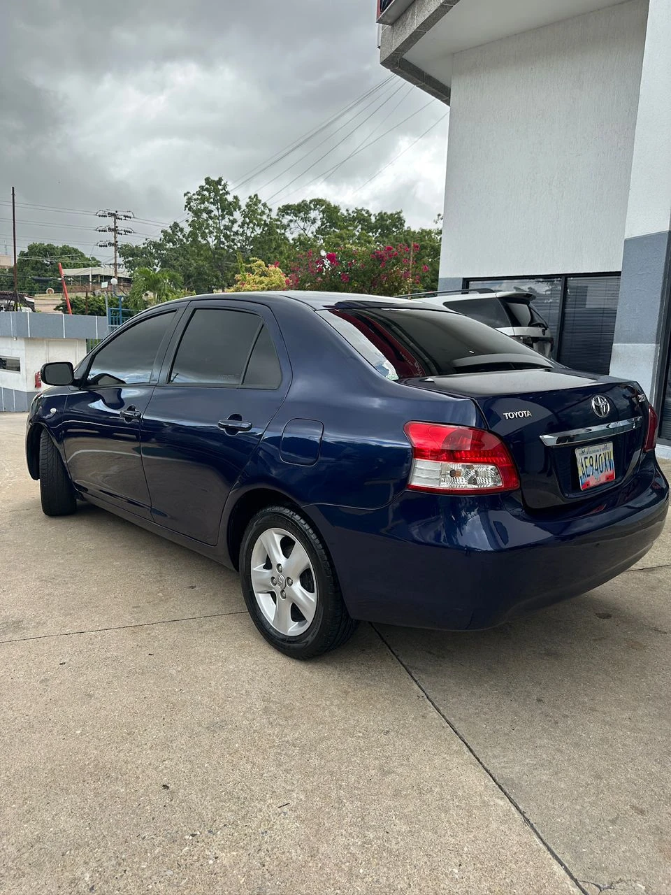 2008 Toyota Yaris Sedán Belta — foto 10
