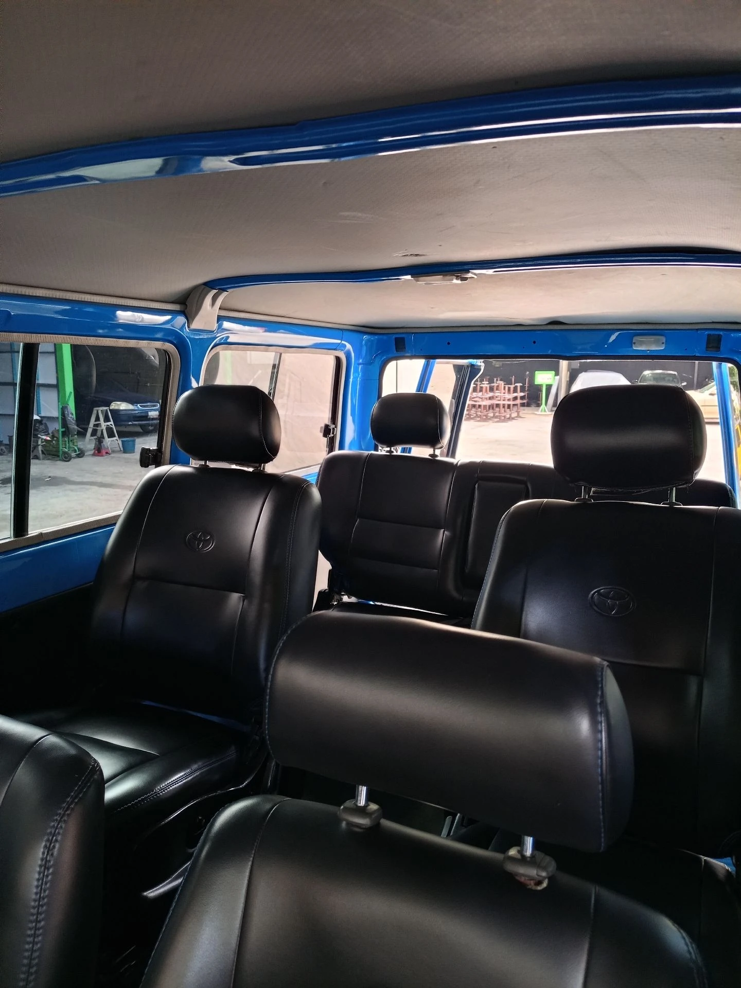 2014 Toyota Land Cruiser Hardtop — foto 4