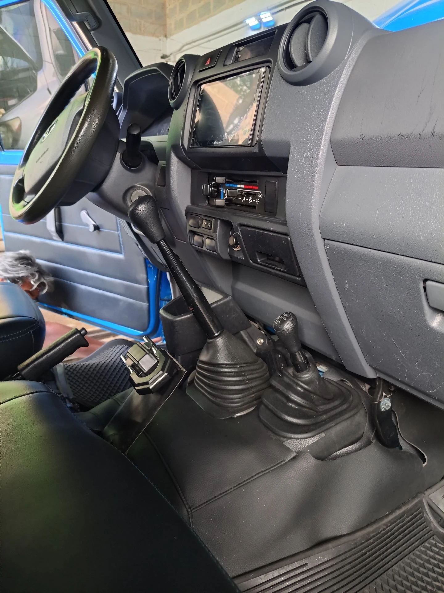 2014 Toyota Land Cruiser Hardtop — foto 17