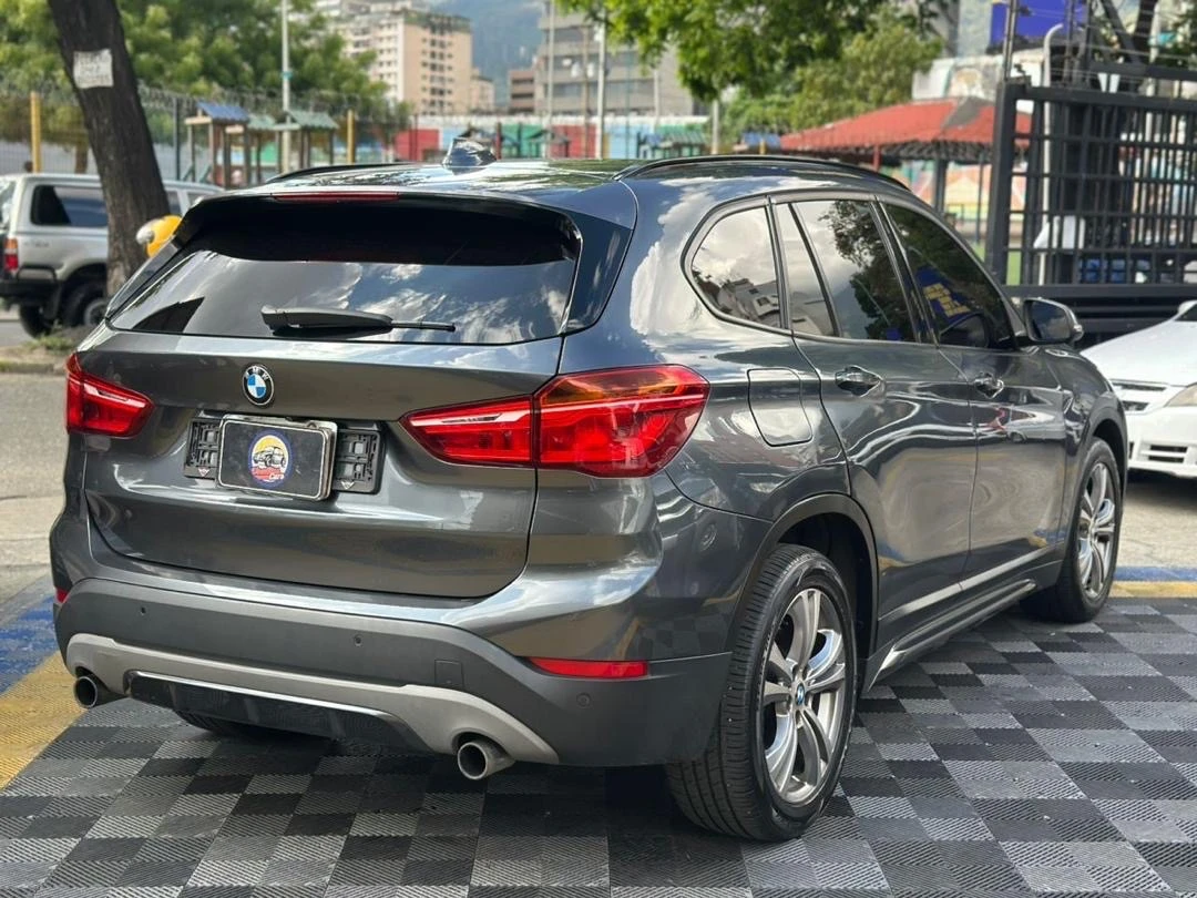 2017 BMW X1 — foto 7