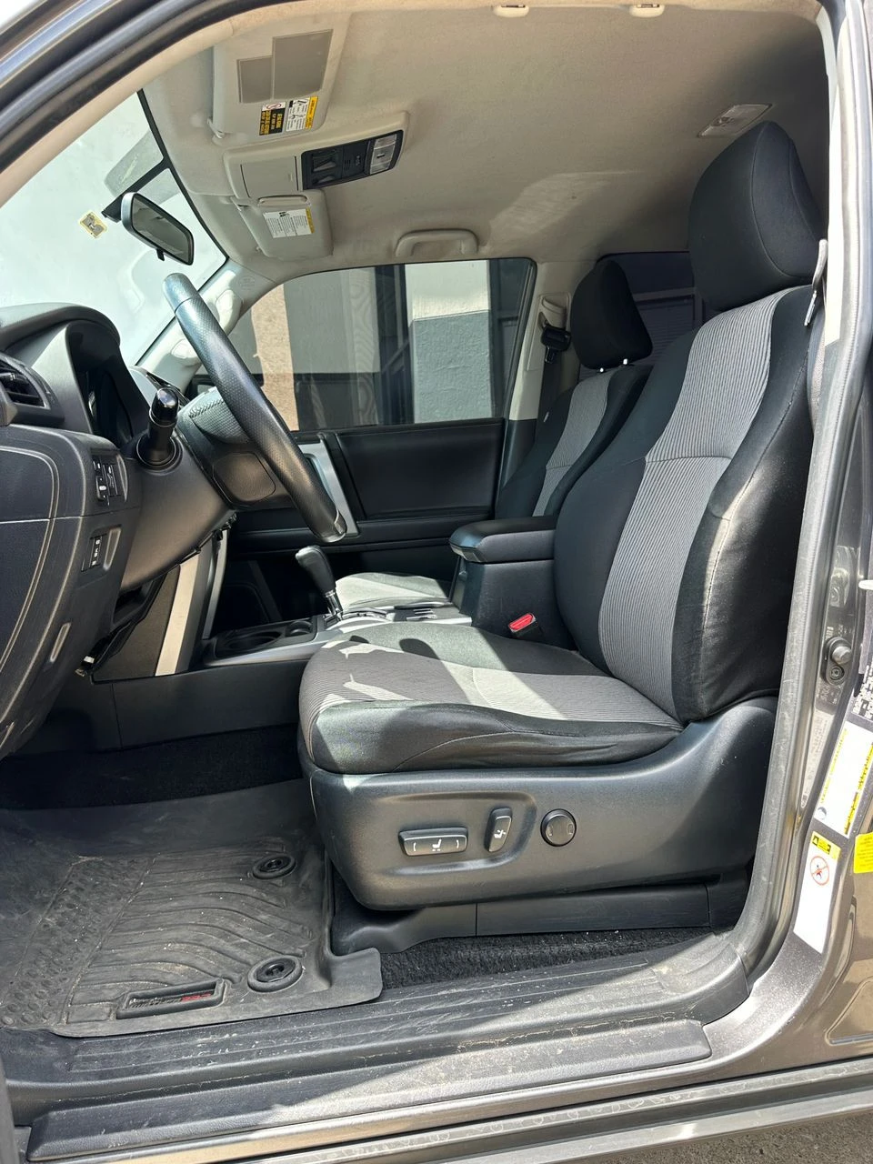 2018 Toyota 4Runner Sr5 — foto 4