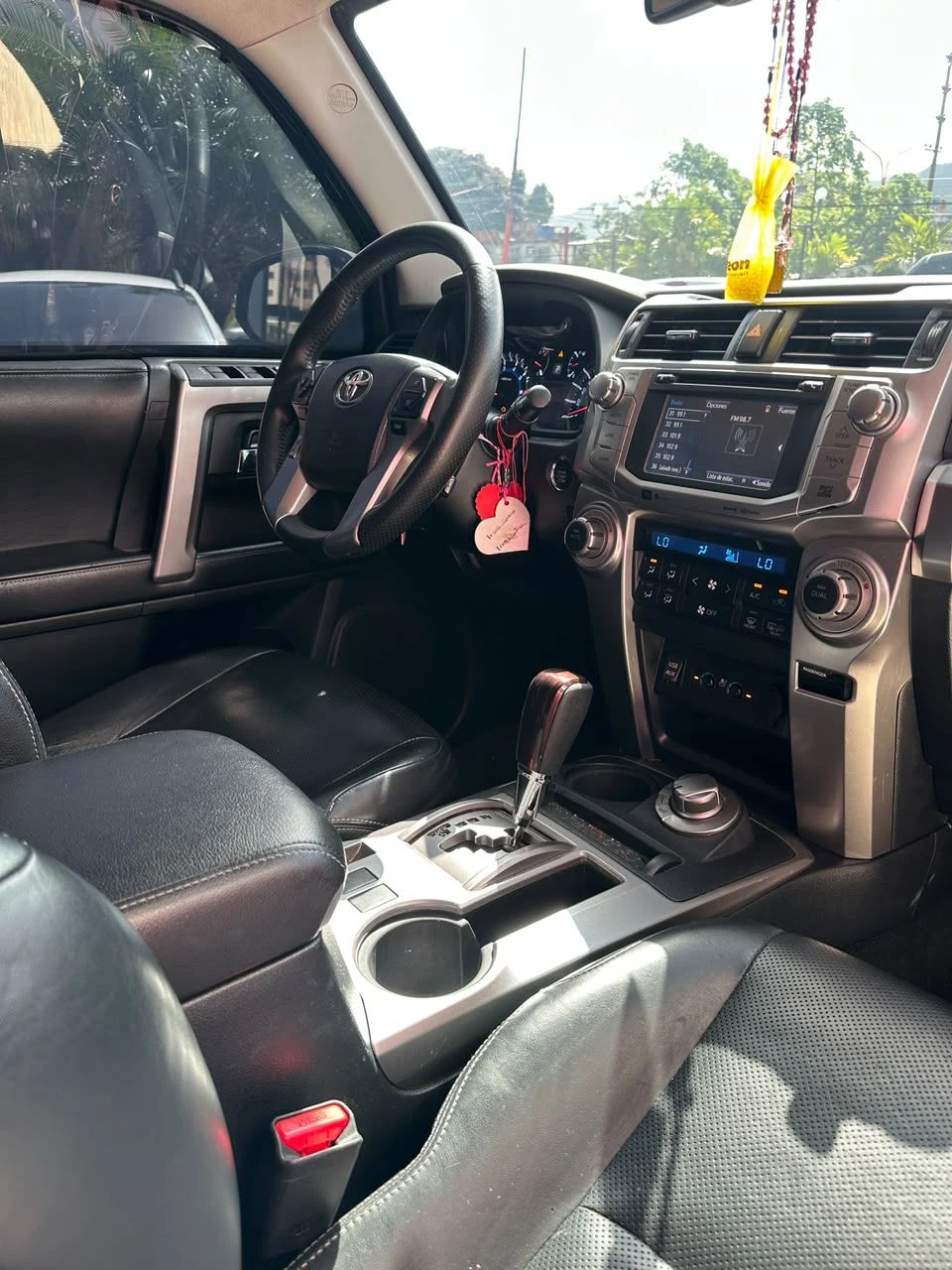 2016 Toyota 4Runner Limited — foto 4