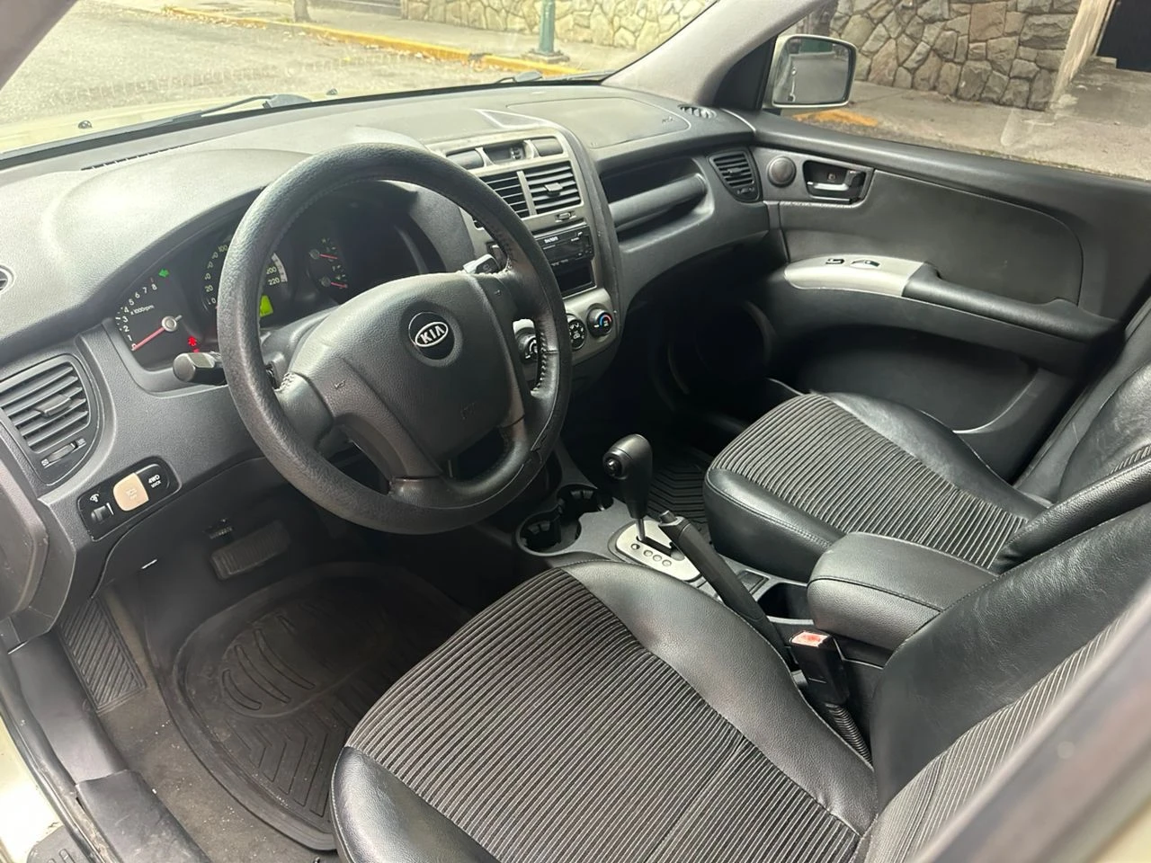 2007 Kia Sportage — foto 23