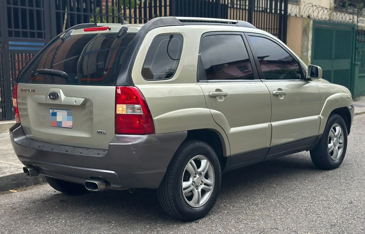 2007 Kia Sportage — foto 30