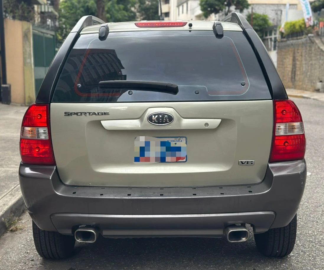 2007 Kia Sportage — foto 37
