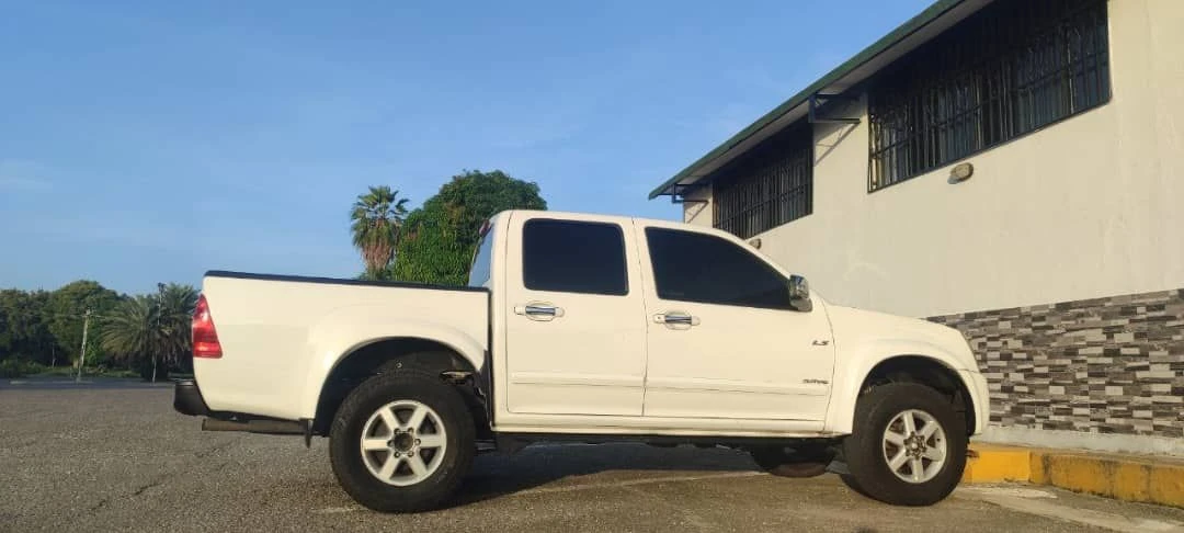 2011 Chevrolet LUV D-MAX 2.5 — foto 14
