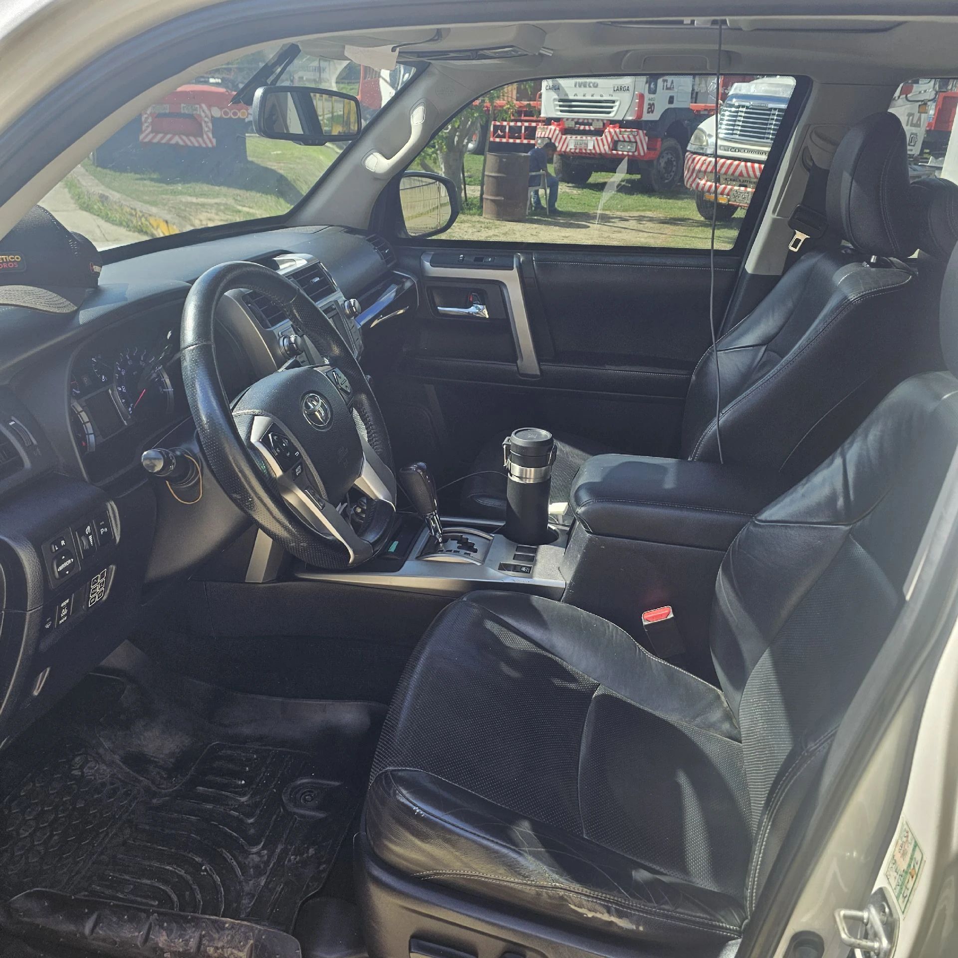2015 Toyota 4Runner LIMITED — foto 4