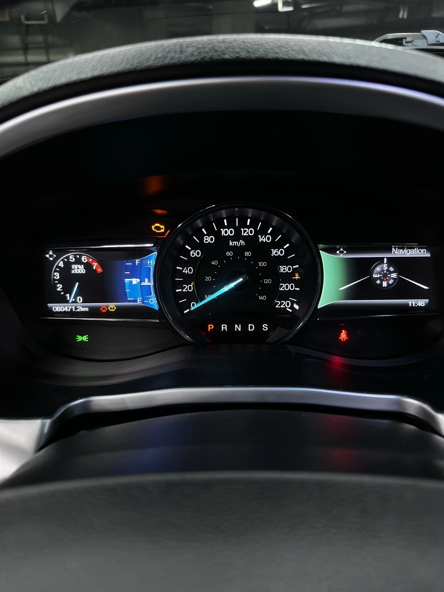 2016 Ford Explorer Limited — foto 13