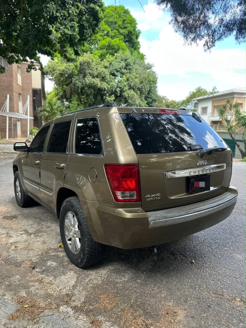 2009 Jeep Grand Cherokee Laredo — foto 5