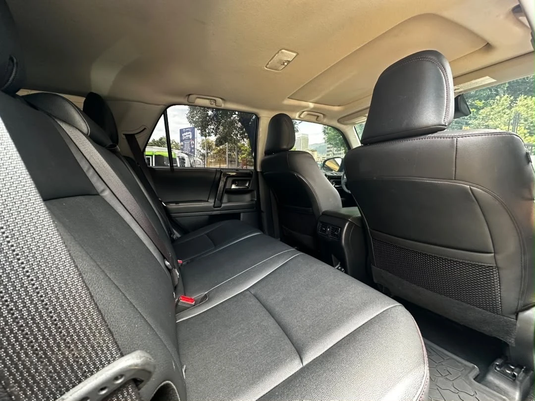 2022 Toyota 4Runner SR5 PREMIUM — foto 6