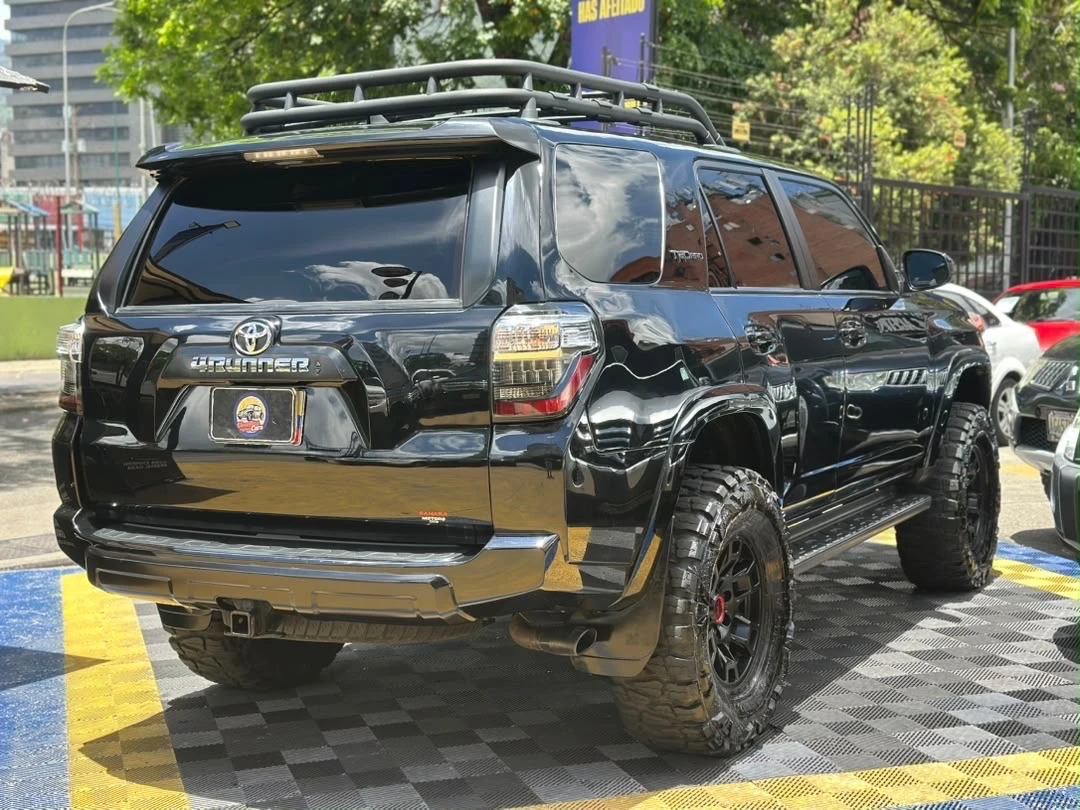 2022 Toyota 4Runner SR5 PREMIUM — foto 8