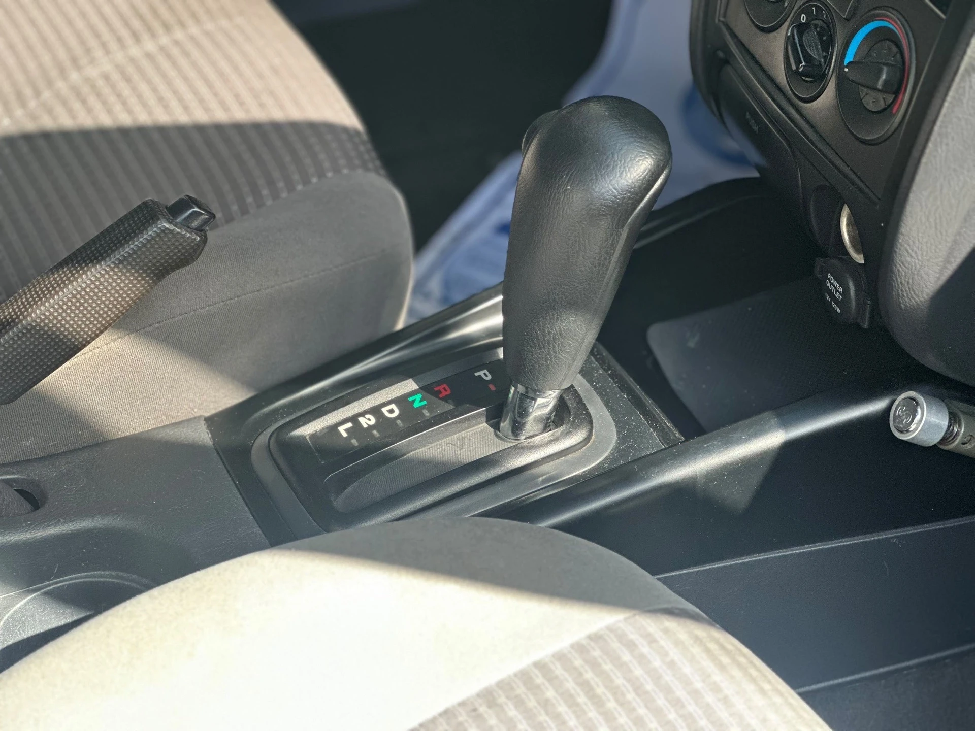 2011 Hyundai Elantra GL — foto 3