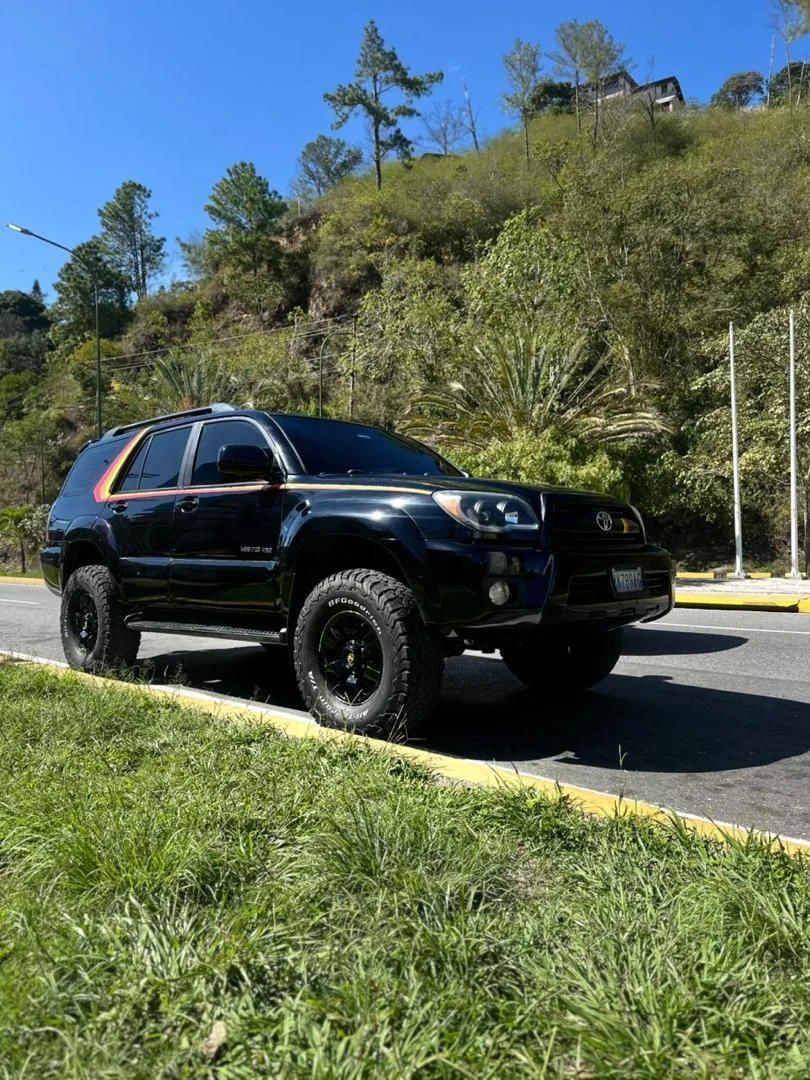 2008 Toyota 4Runner Limited 4WD — foto 2