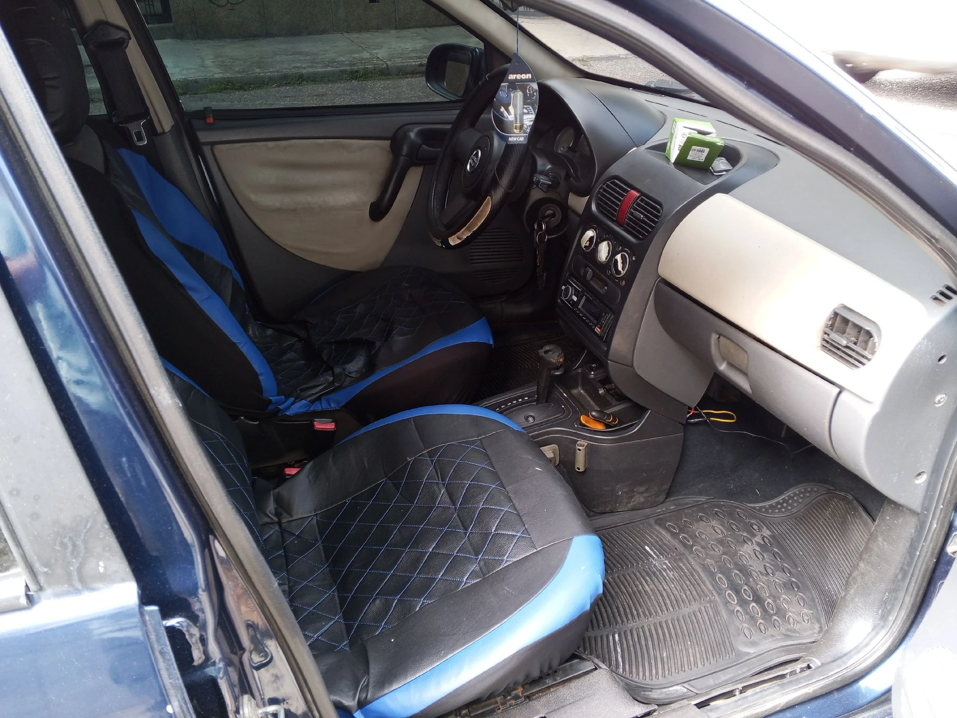 2008 Chevrolet Corsa — foto 6