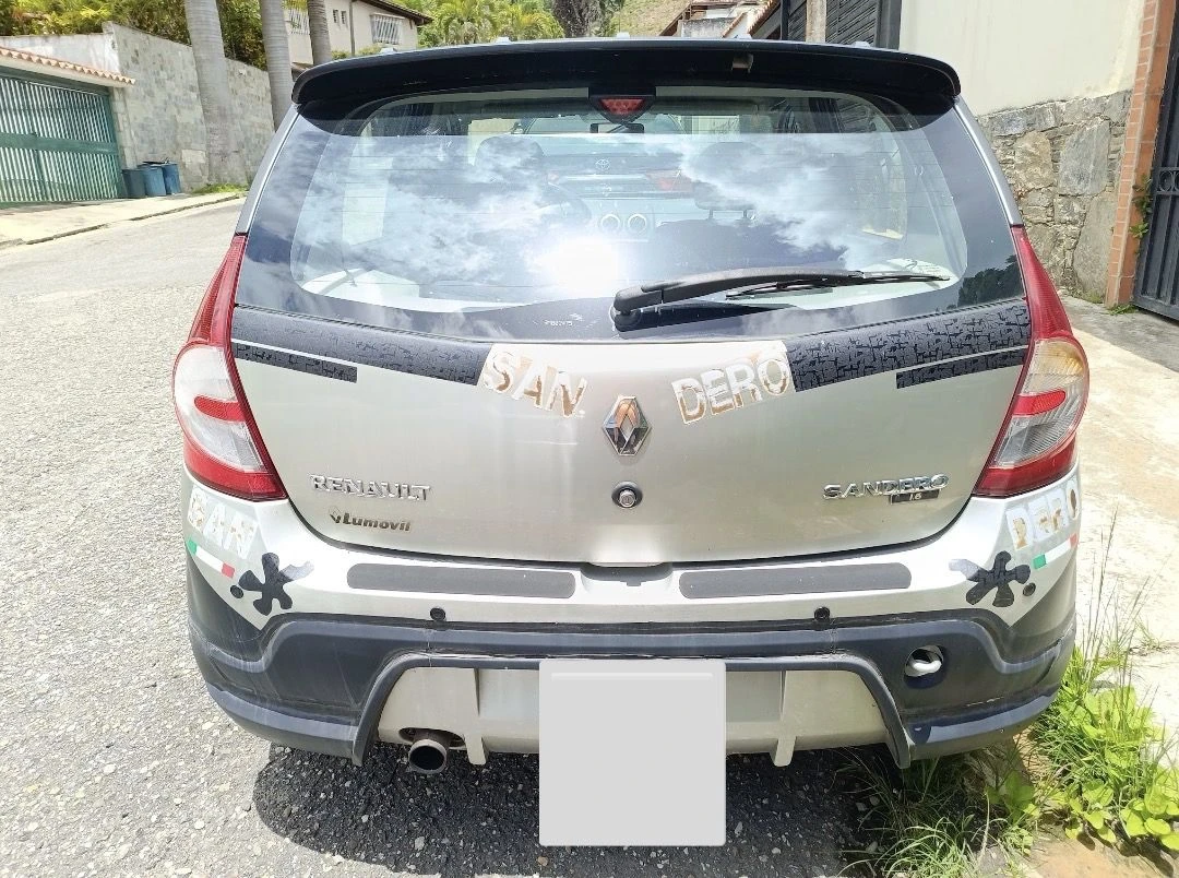 2009 Renault Sandero 1.6 8v — foto 3