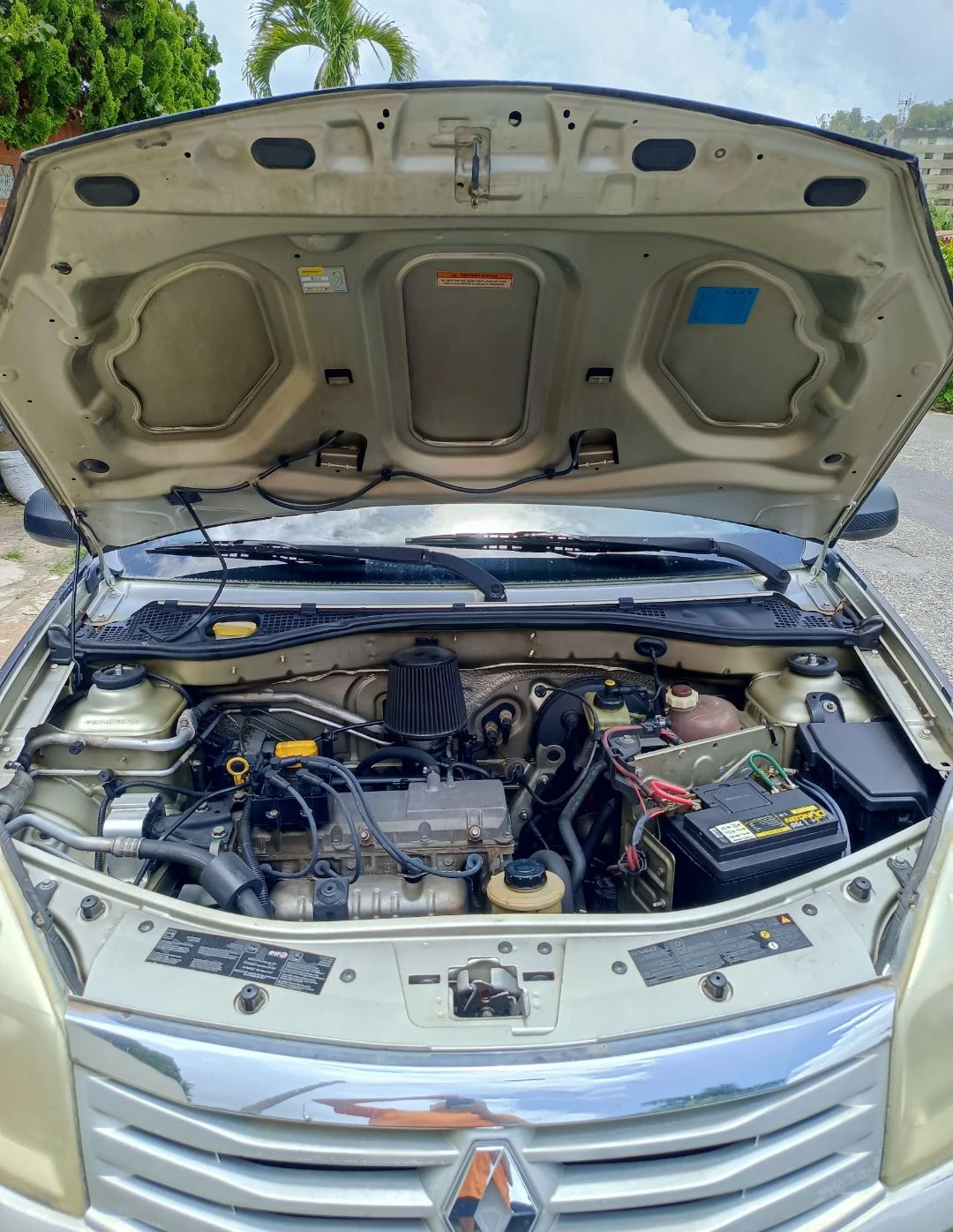 2009 Renault Sandero 1.6 8v — foto 9