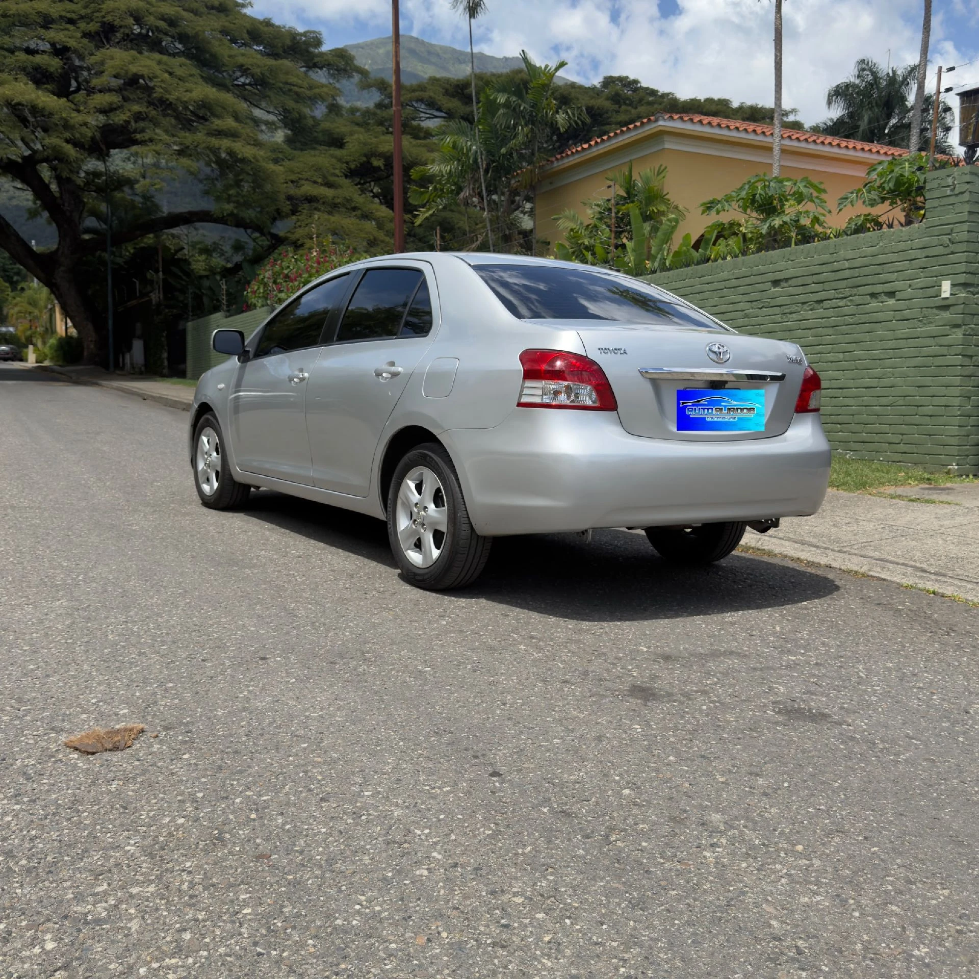 2008 Toyota Yaris Belta — foto 4