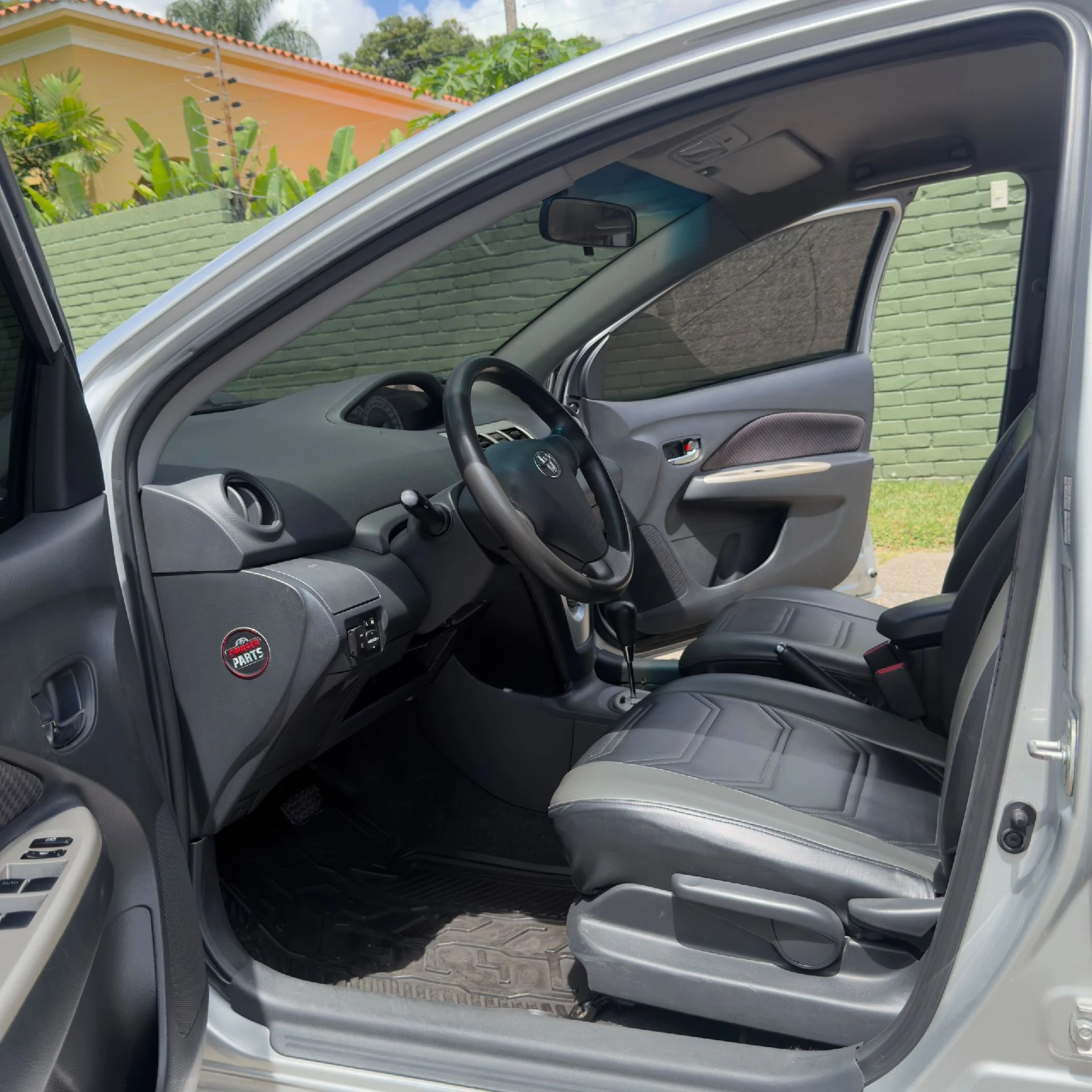 2008 Toyota Yaris Belta — foto 6