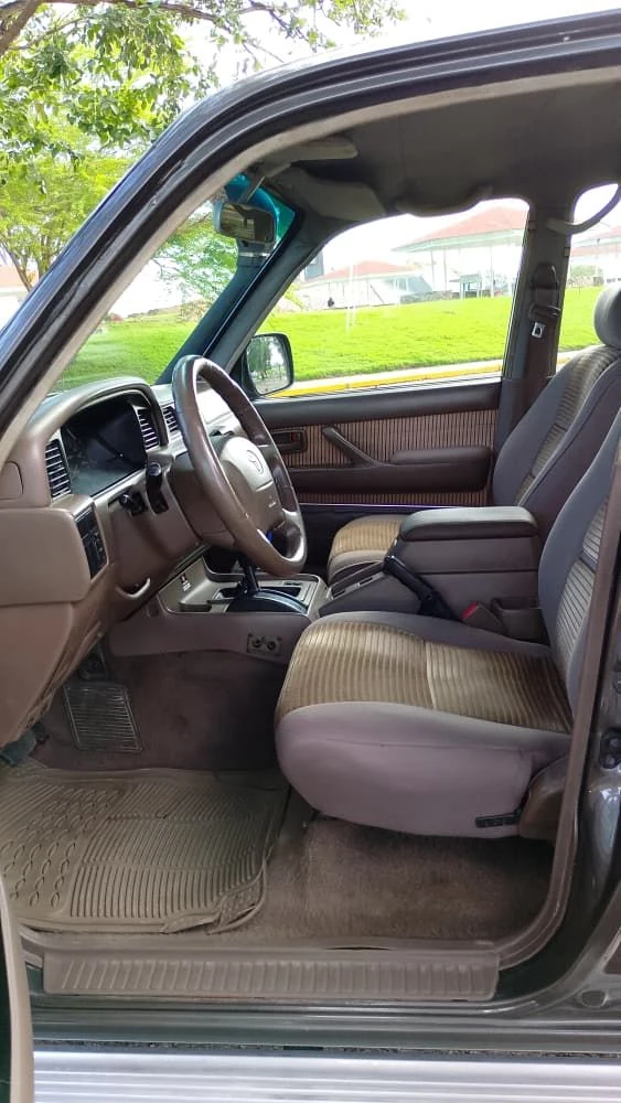 2001 Toyota Land Cruiser Autana — foto 7