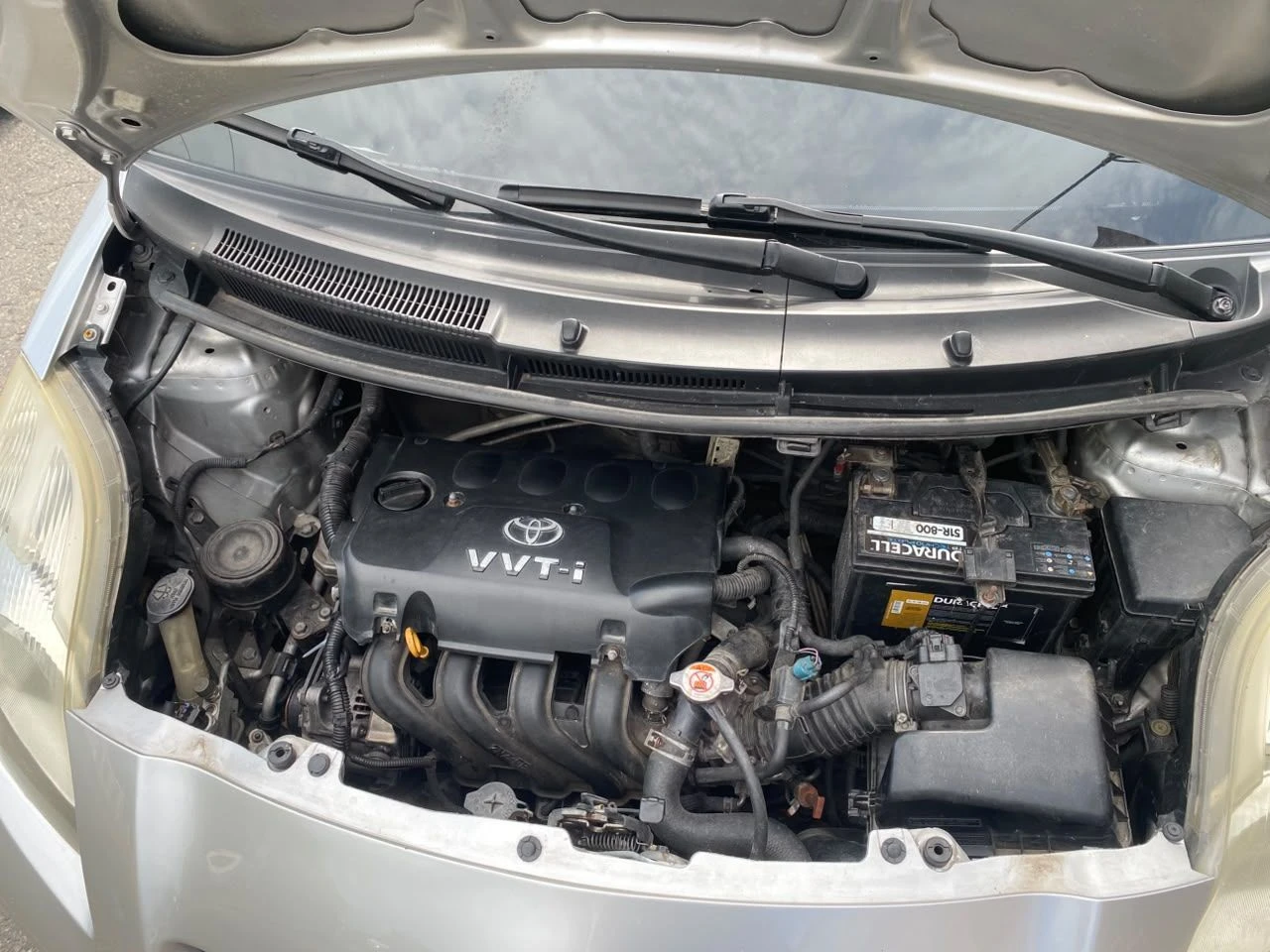 2009 Toyota Yaris Sedán Hatchback — foto 7