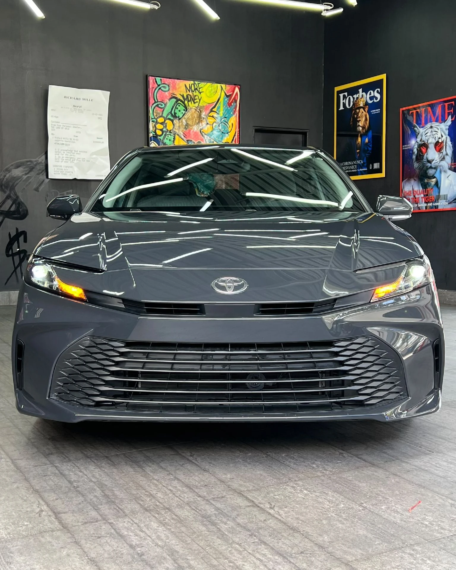 2026 Toyota Camry LE Hybrid — foto 4