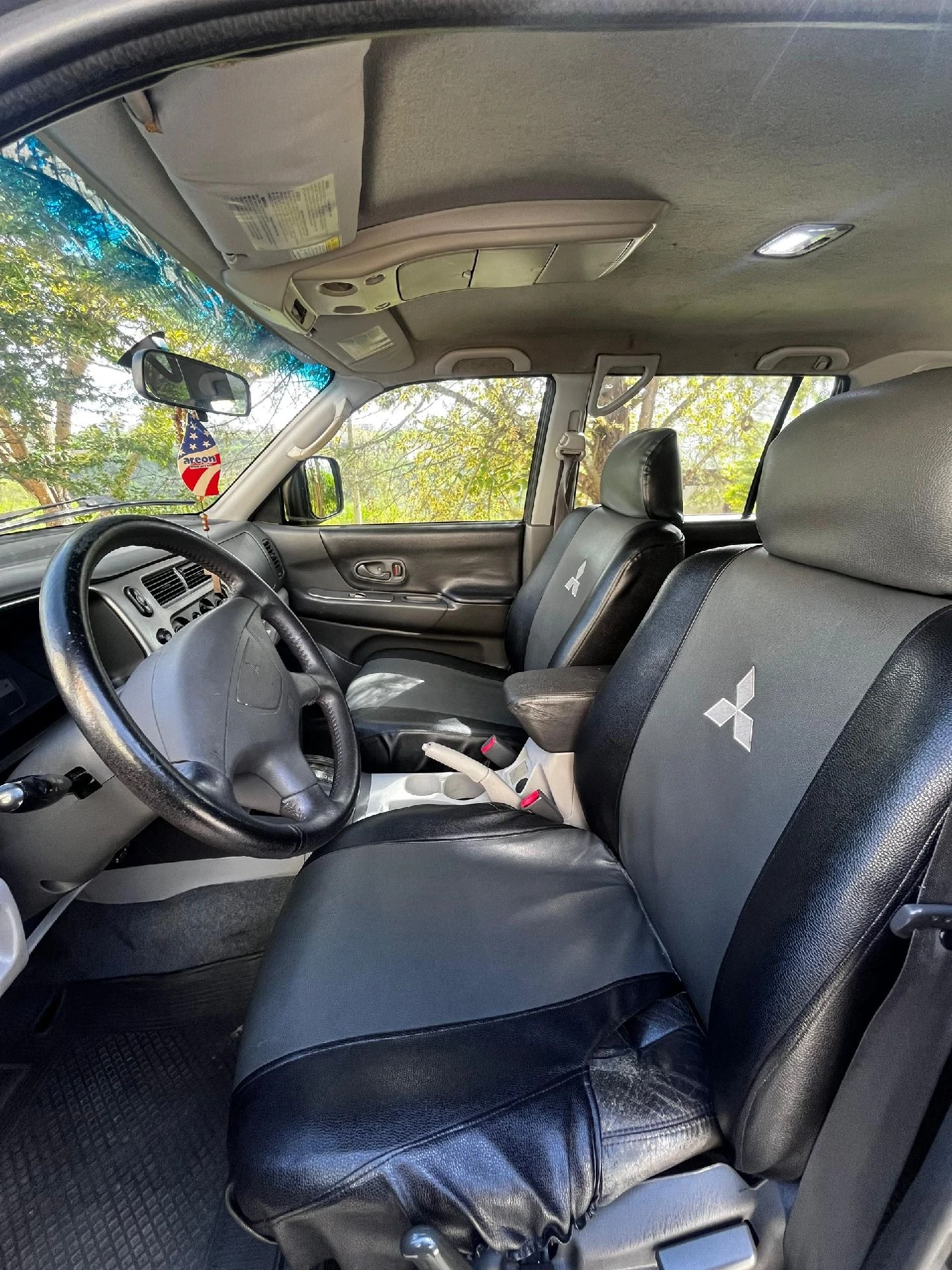 2006 Mitsubishi Montero Sport — foto 7