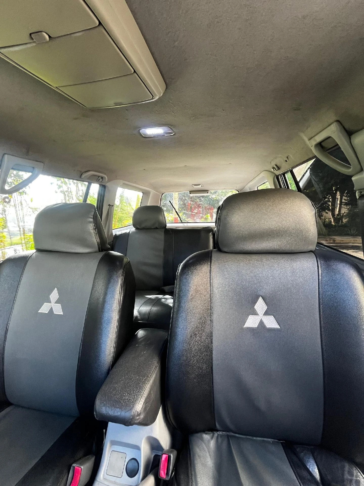 2006 Mitsubishi Montero Sport — foto 17