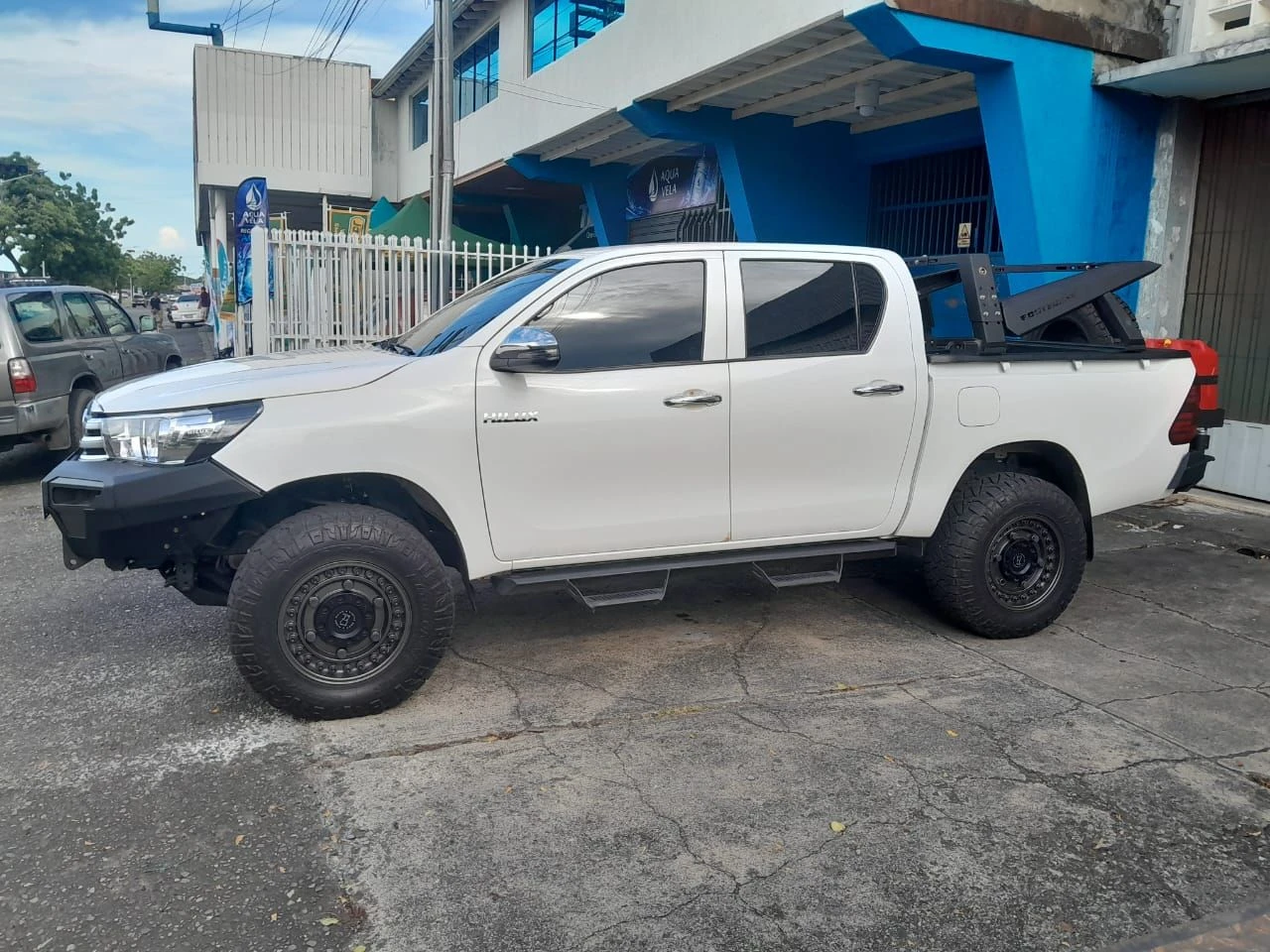 2024 Toyota Hilux DLX — foto 5