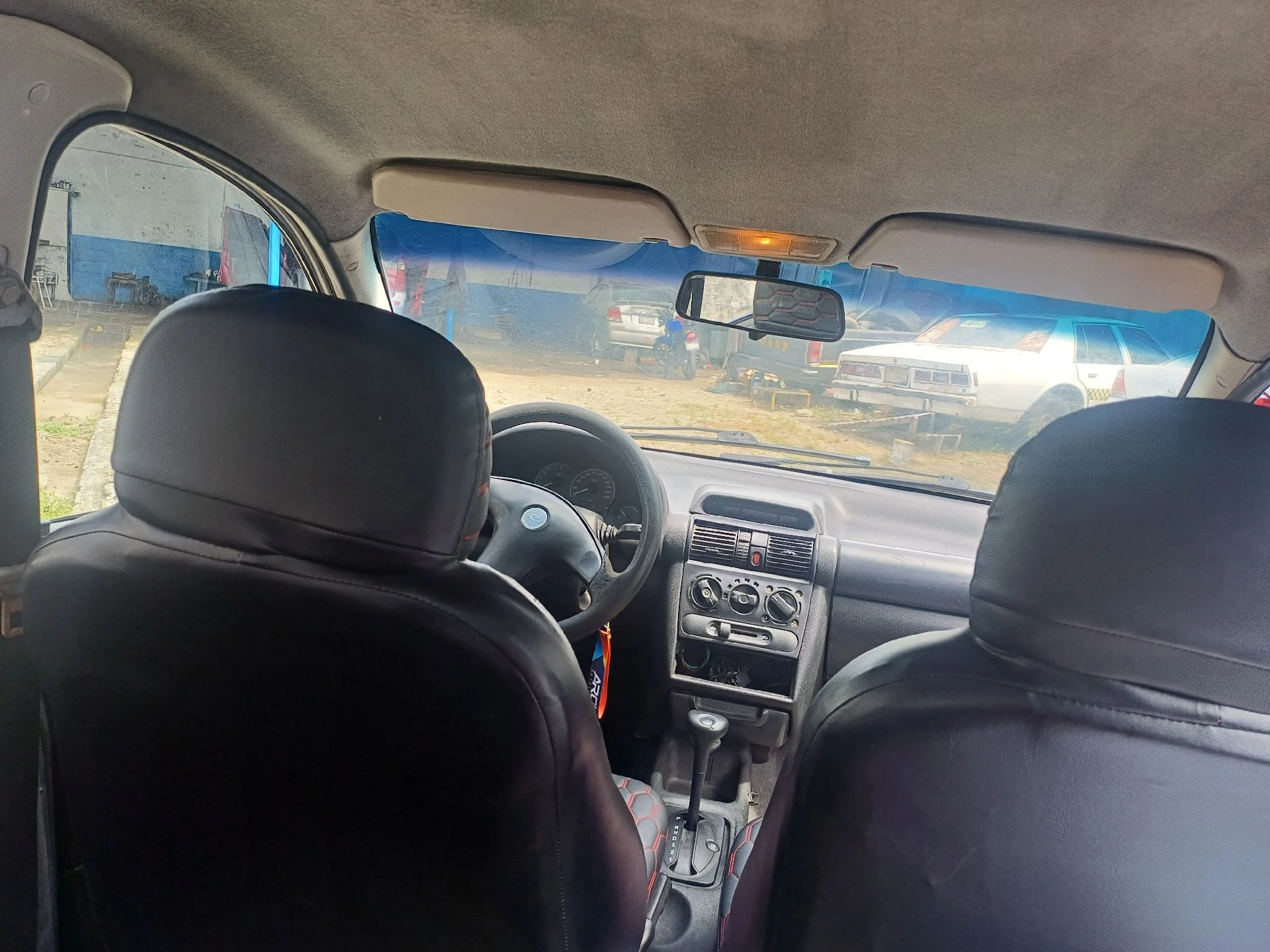 2004 Chevrolet Corsa — foto 27