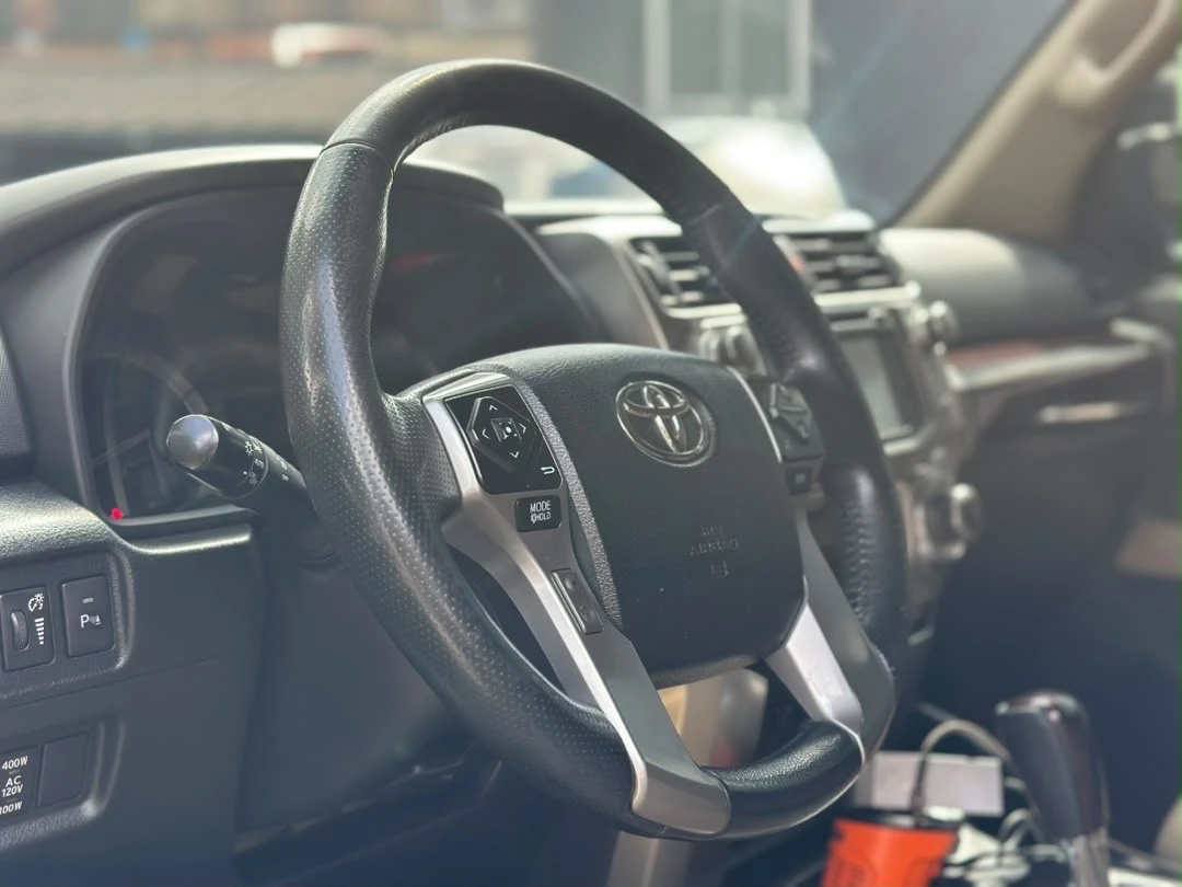 2017 Toyota 4Runner LIMITED — foto 3