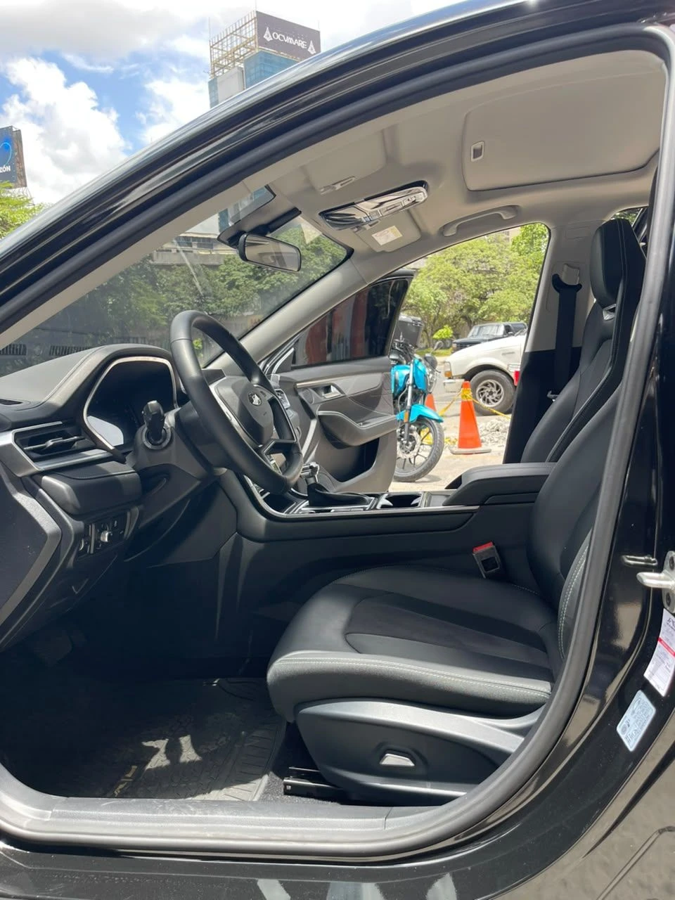 2025 JAC J7 Elite Plus — foto 10