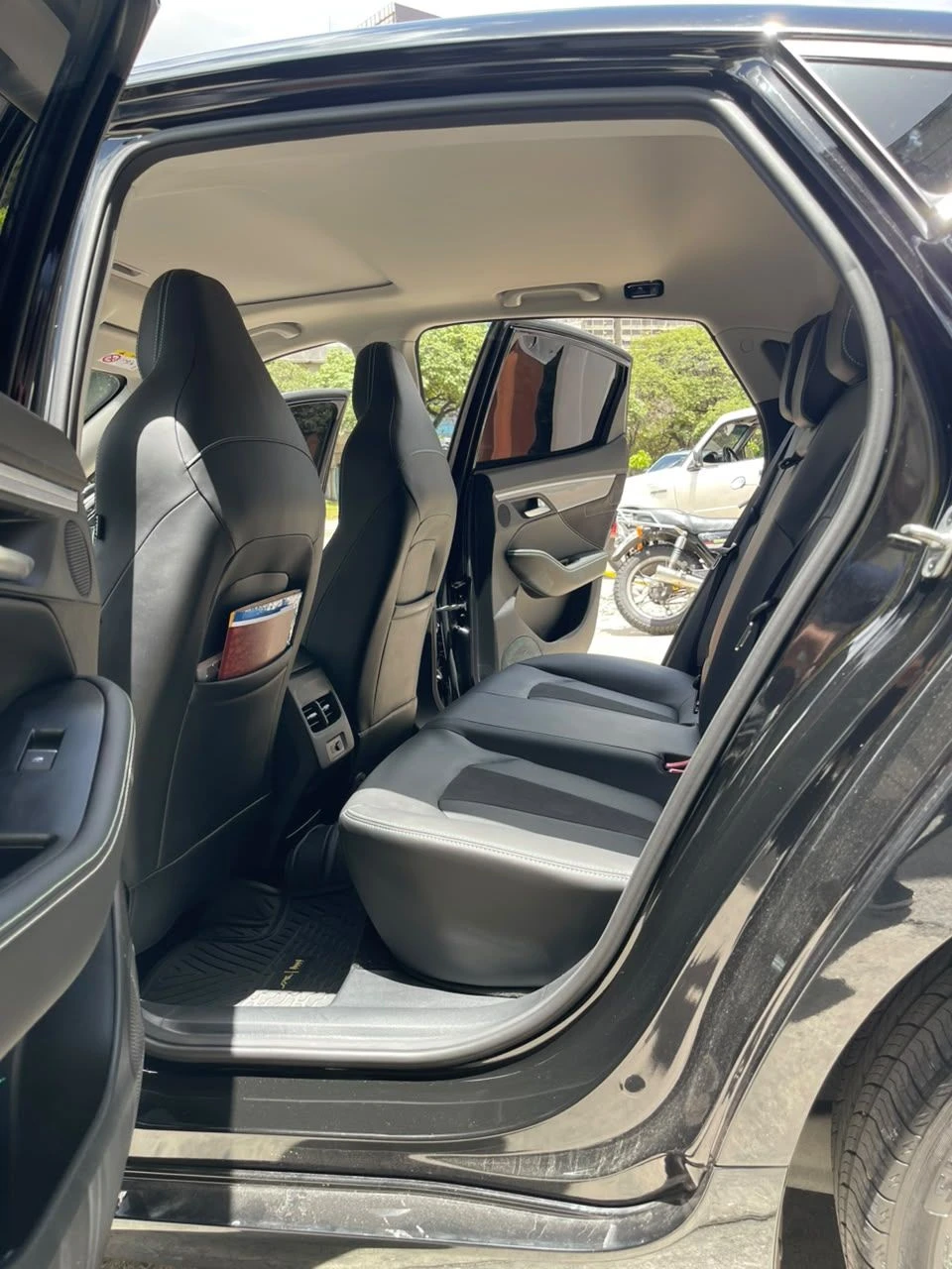 2025 JAC J7 Elite at — foto 6
