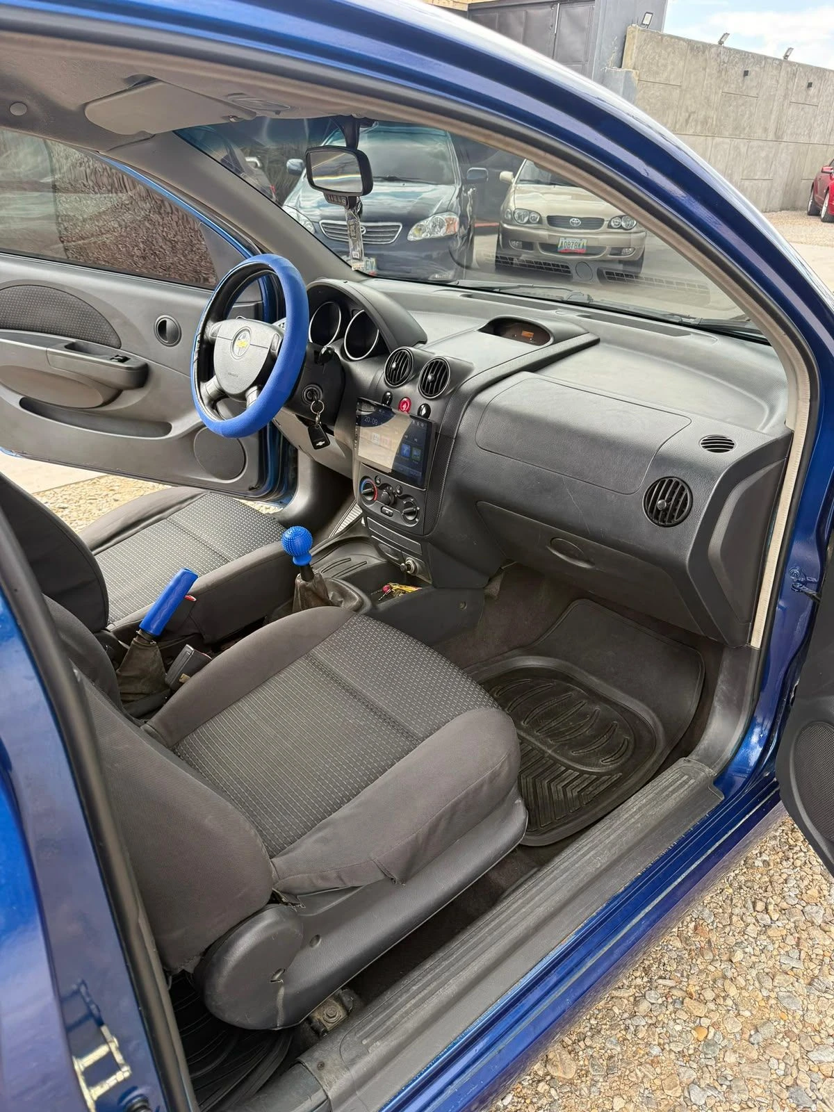 2010 Chevrolet Aveo — foto 3
