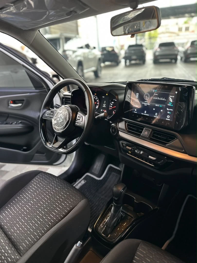 2025 Suzuki Swift Sport — foto 4
