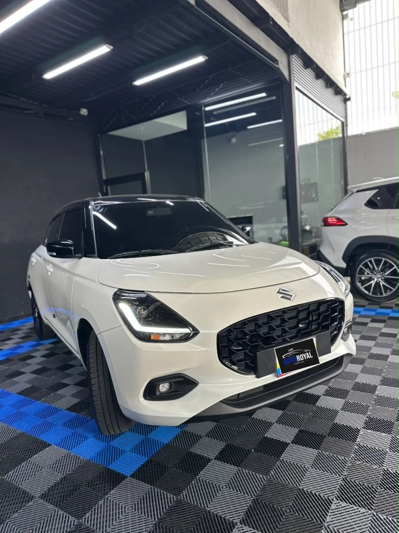 2025 Suzuki Swift Sport — foto 3