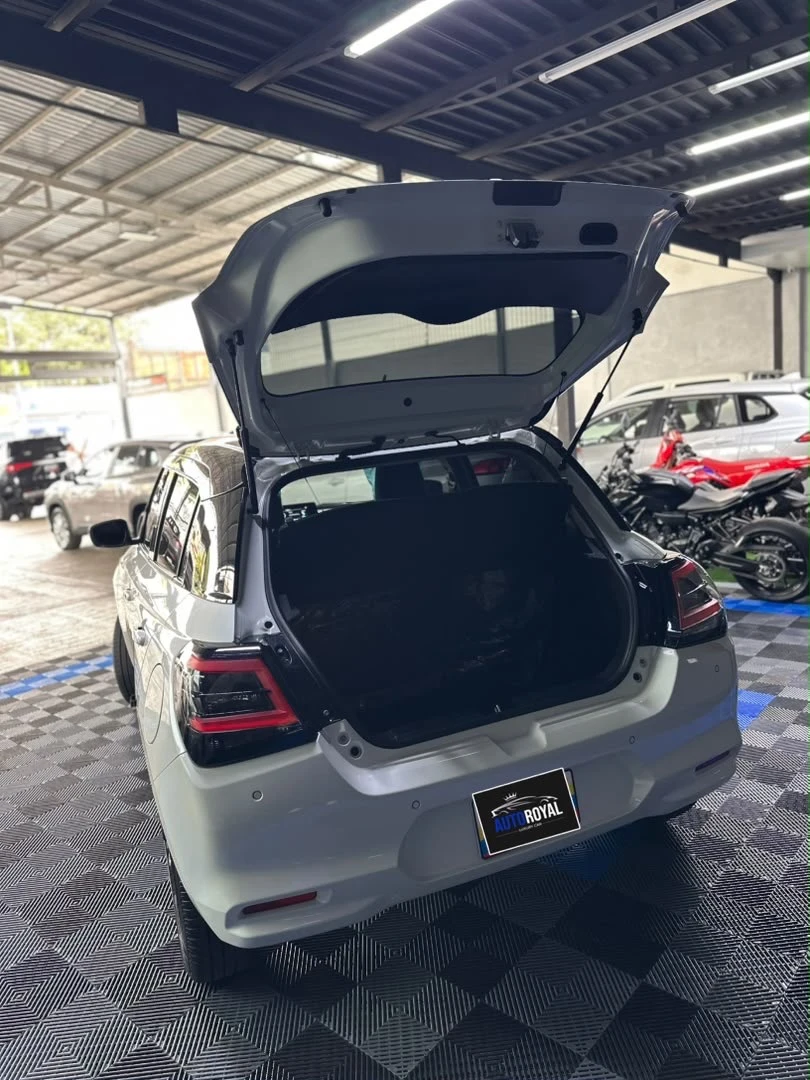 2025 Suzuki Swift Sport — foto 7