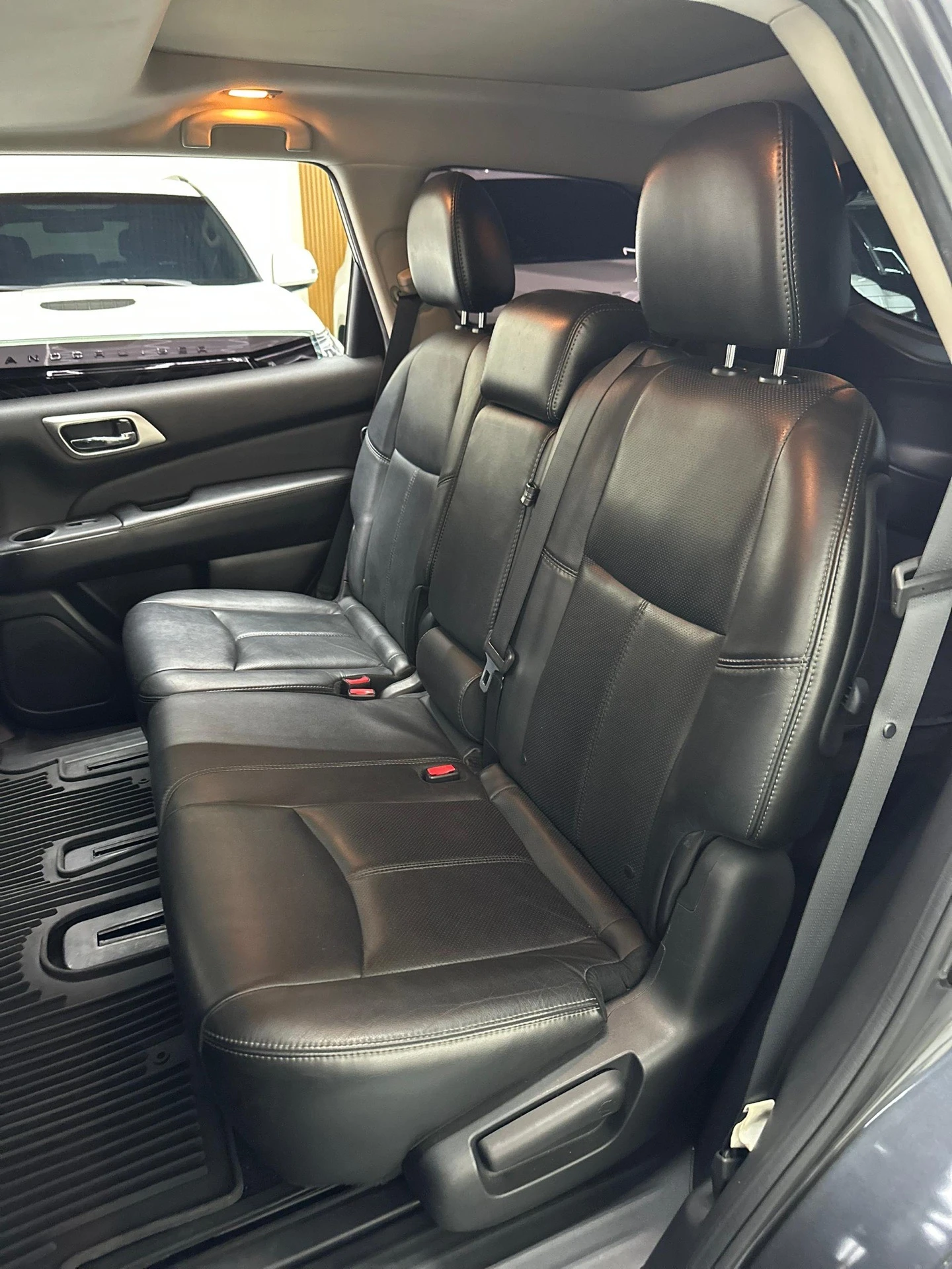 2013 Nissan Pathfinder — foto 8