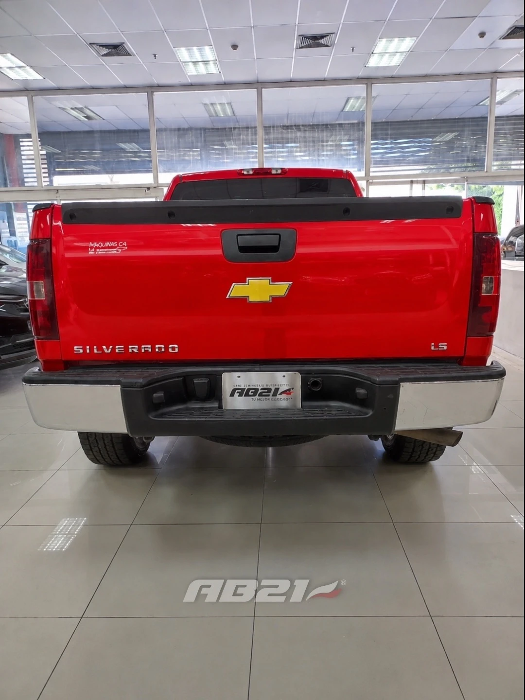 2009 Chevrolet Silverado LS — foto 6